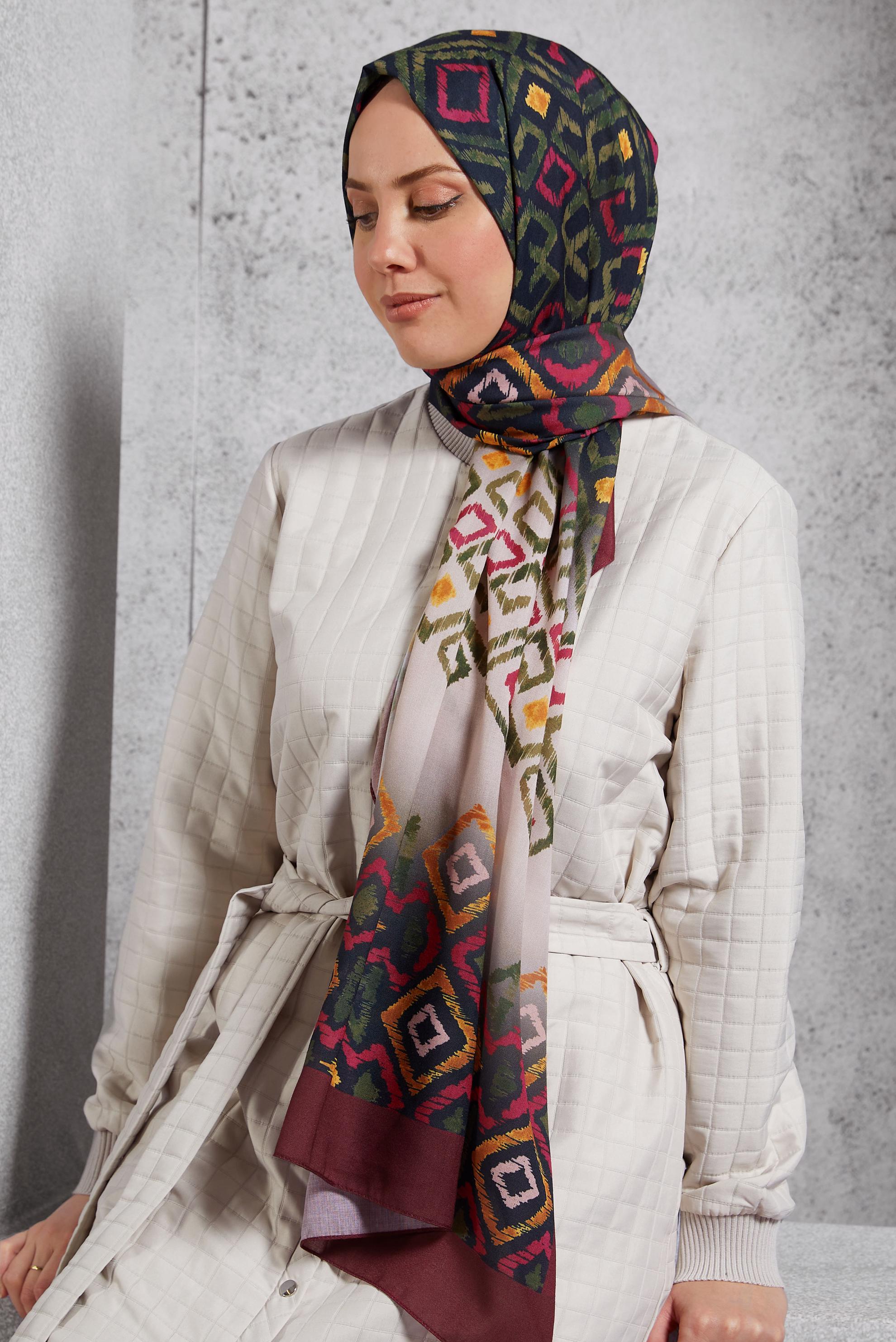 Tesettür giyim MÜRDÜM ALVİNA DESENLİ ŞAL 8503