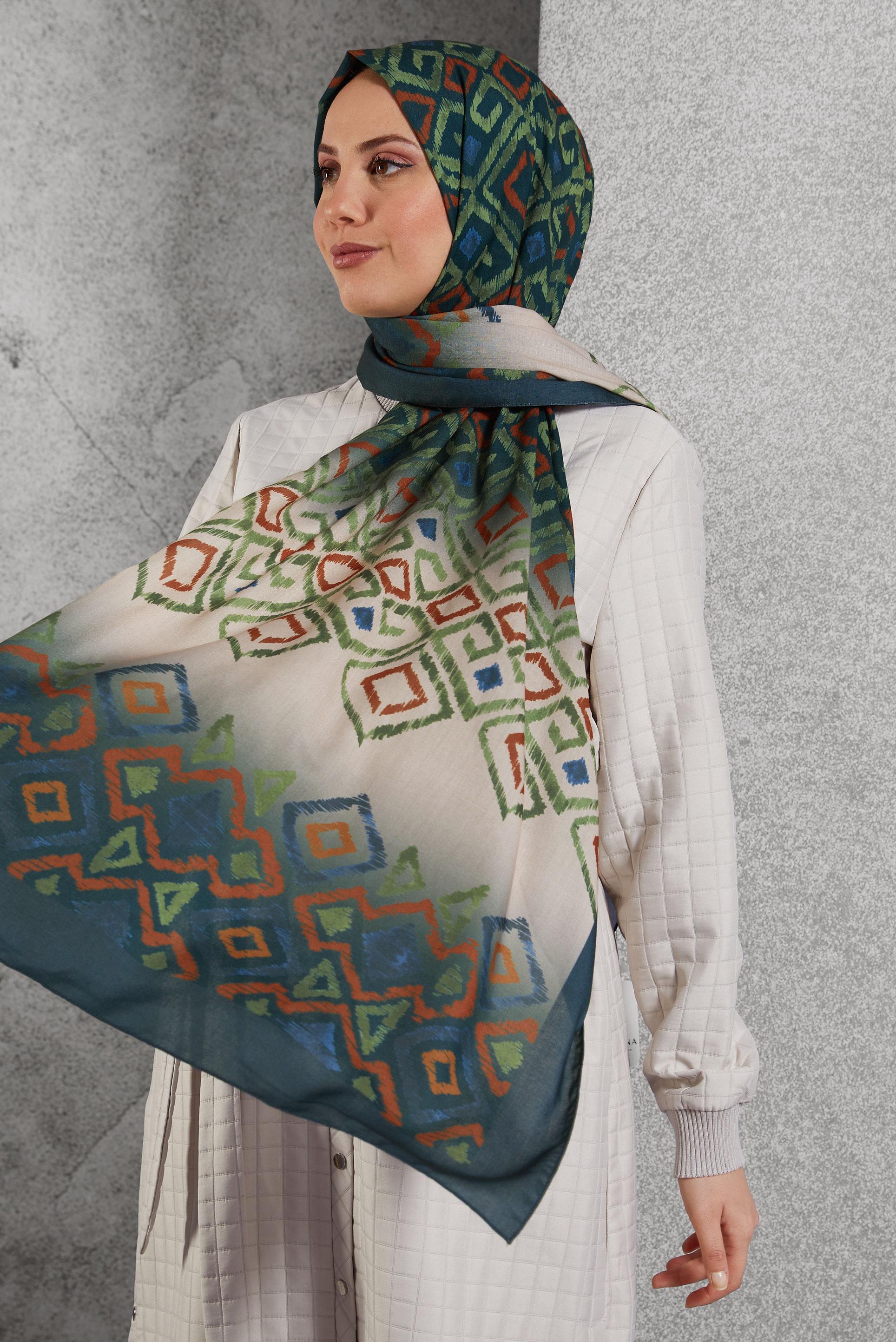 Tesettür giyim LACİVERT ALVİNA DESENLİ ŞAL 8503