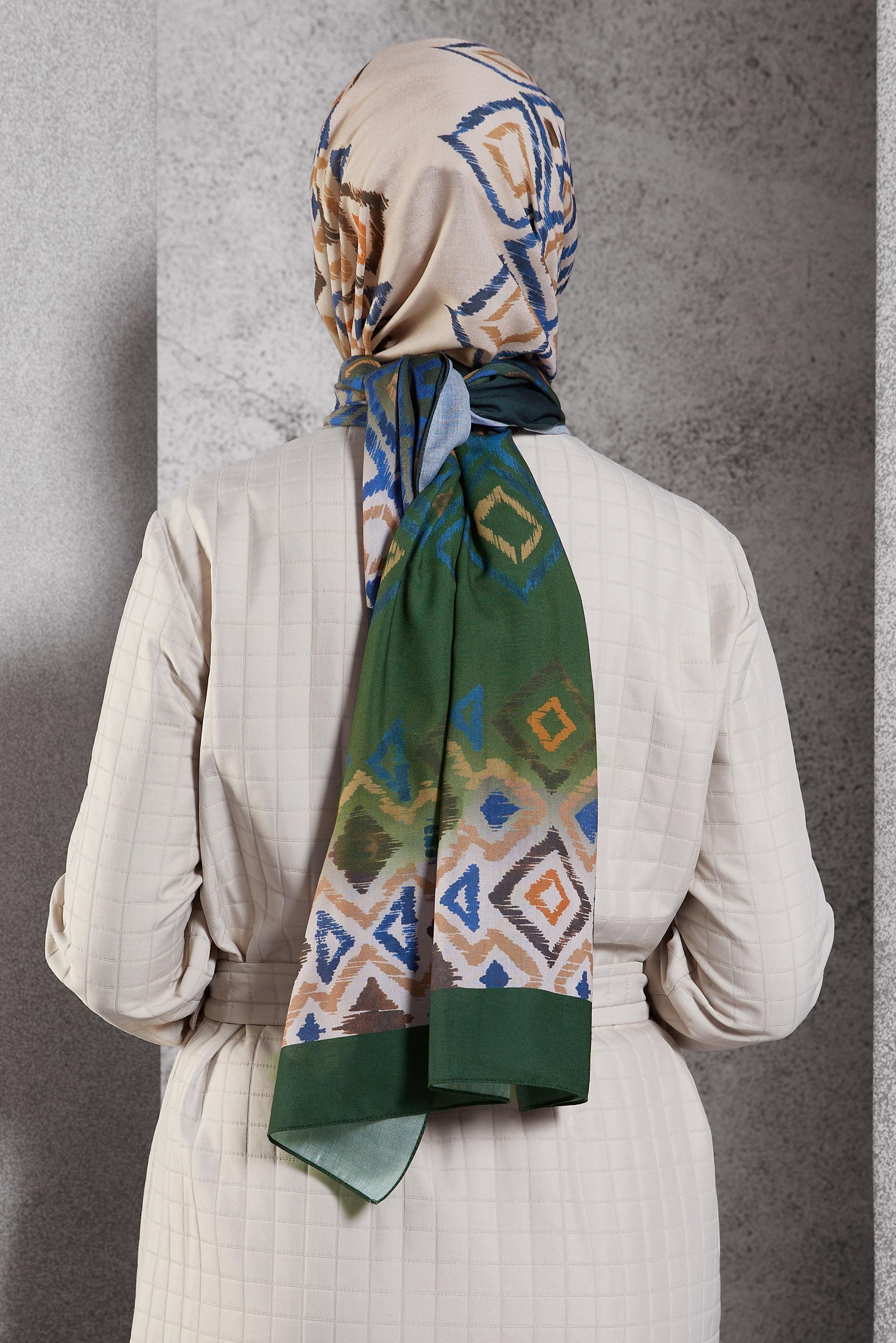 Tesettür giyim YEŞİL ALVİNA DESENLİ ŞAL 8503