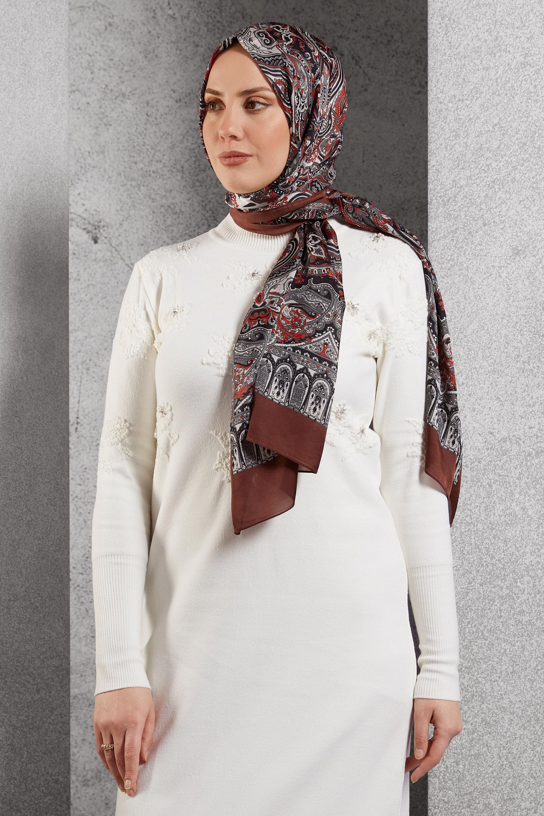 Tesettür giyim KIRMIZI ALVİNA ETNİK DESENLİ ŞAL 8509
