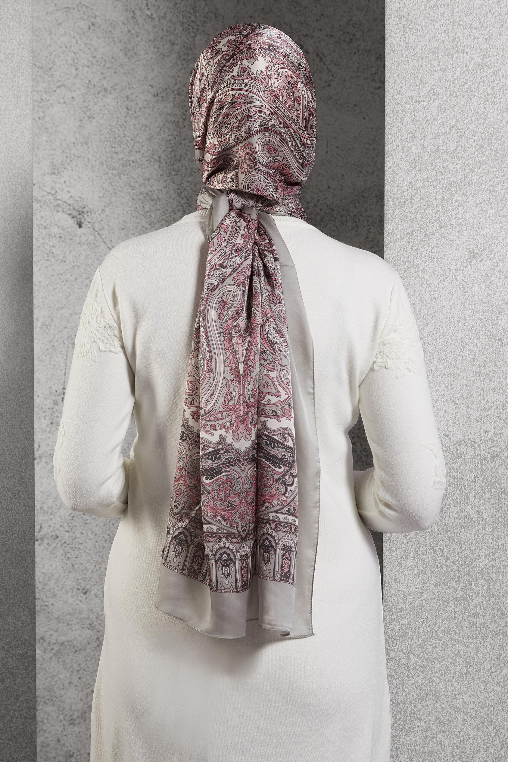 Tesettür giyim PUDRA ALVİNA ETNİK DESENLİ ŞAL 8509