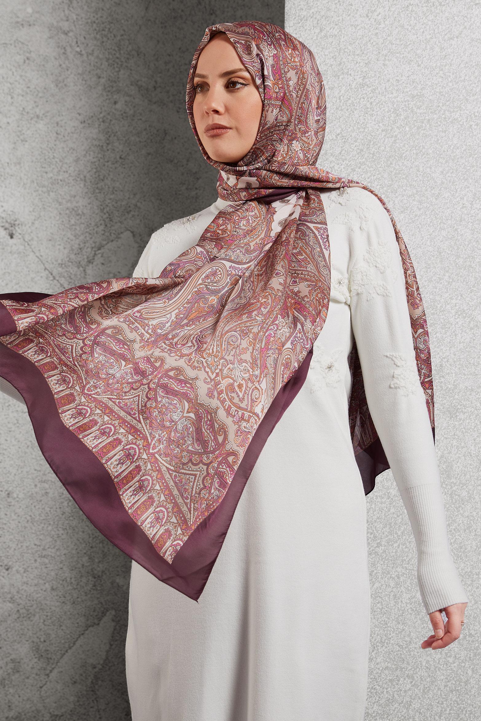 Tesettür giyim PEMBE ALVİNA ETNİK DESENLİ ŞAL 8509