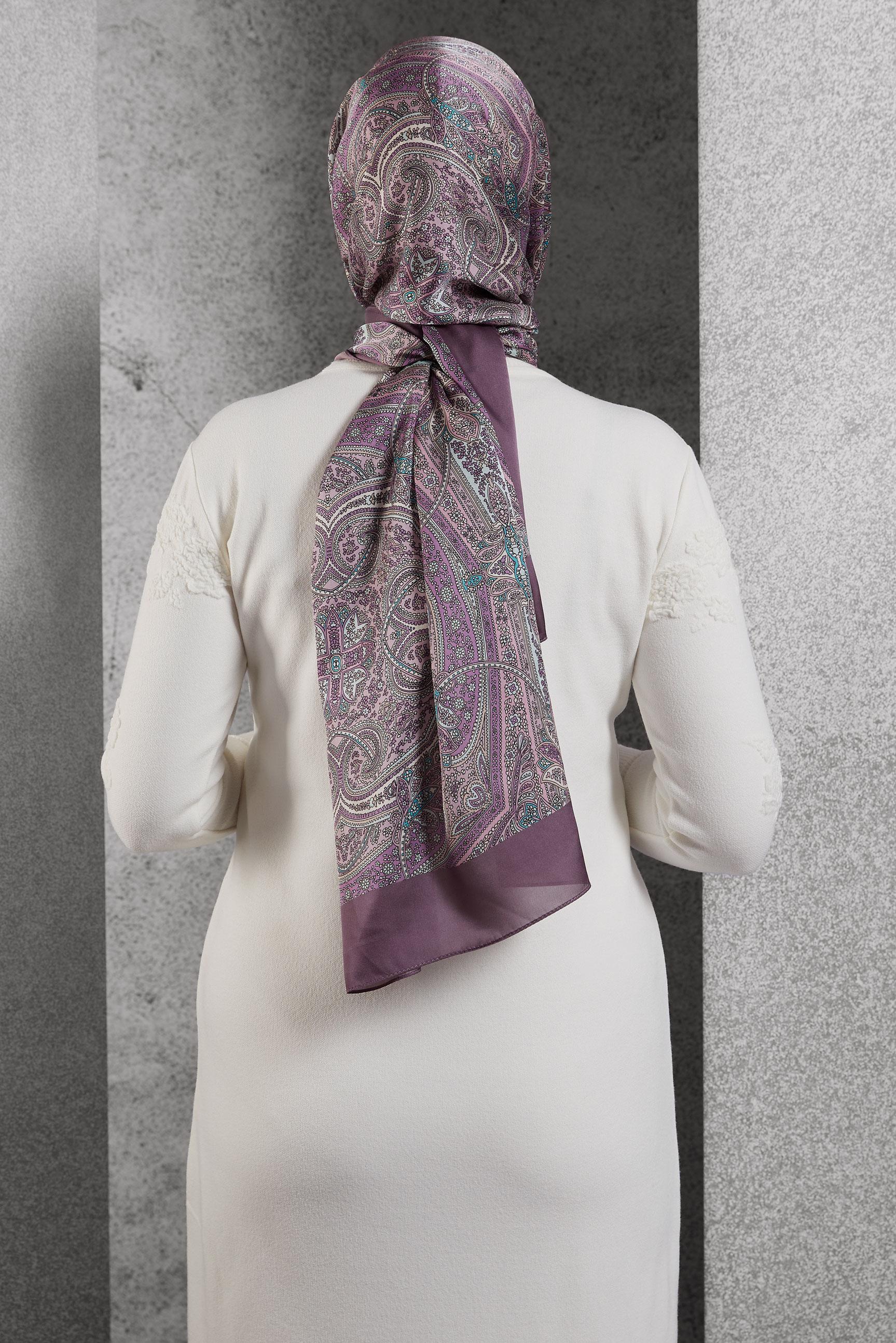 Tesettür giyim MOR ALVİNA ETNİK DESENLİ ŞAL 8510