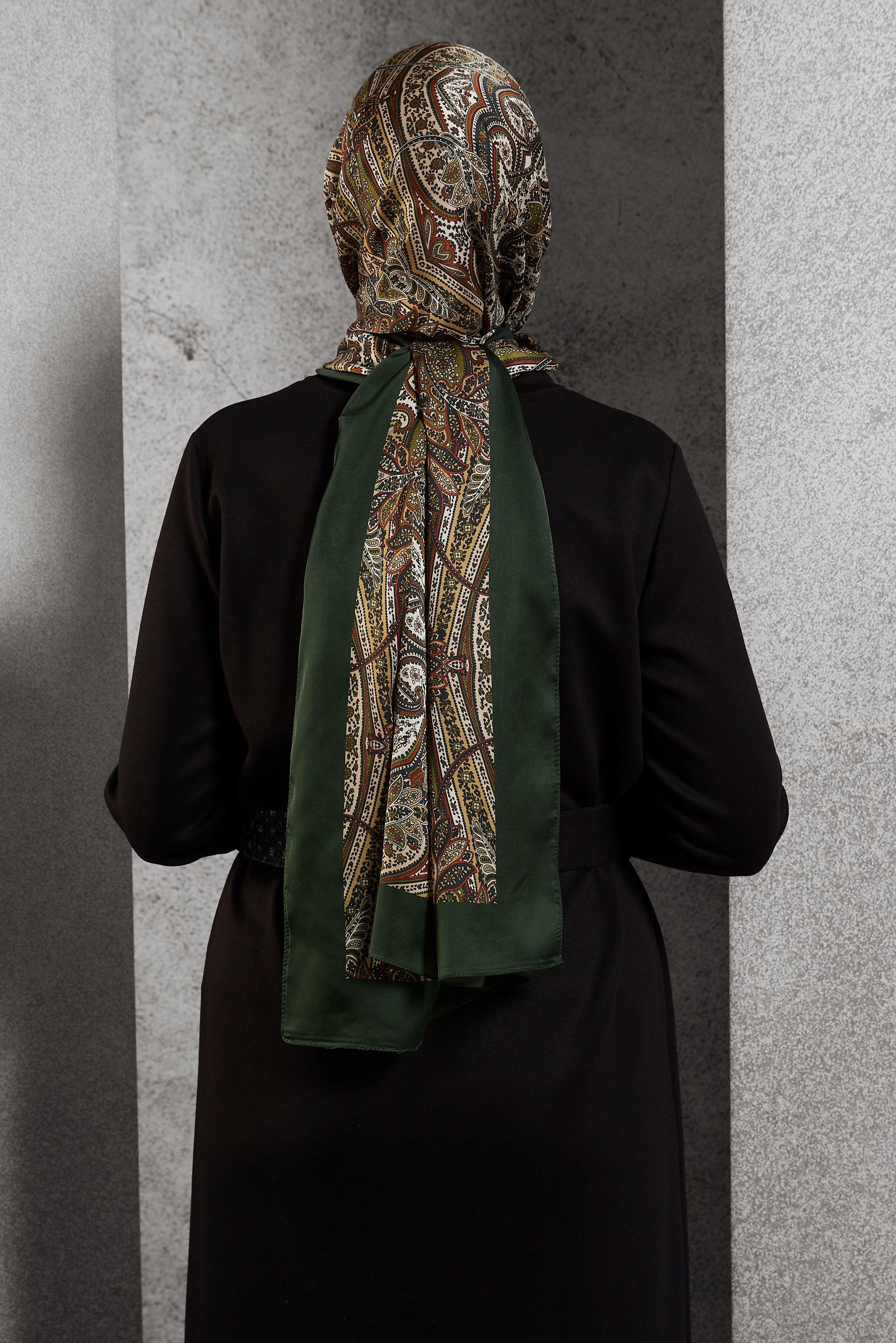 Tesettür giyim HAKİ ALVİNA ETNİK DESENLİ ŞAL 8510