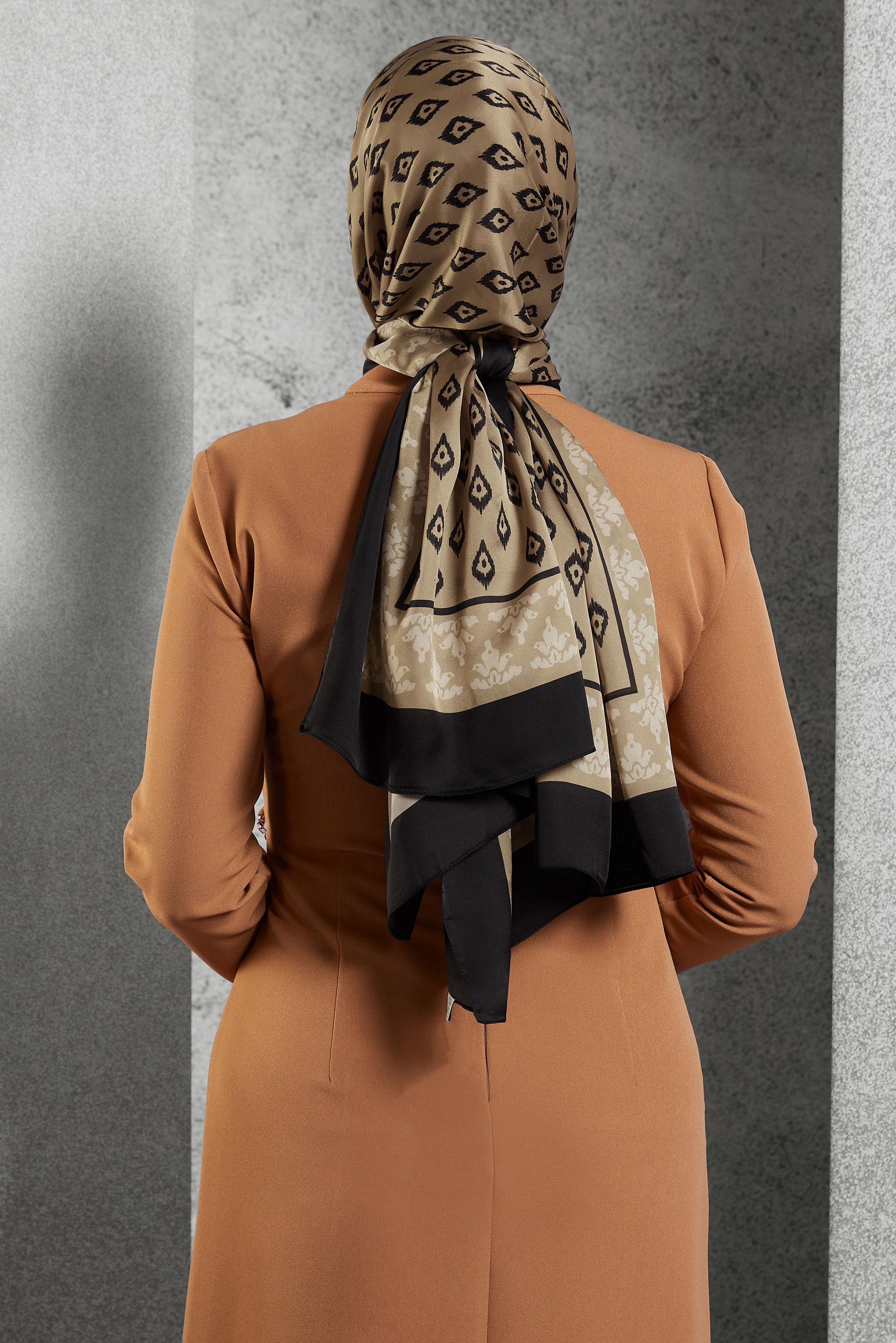 Tesettür giyim KAHVE ALVİNA DESENLİ ŞAL 8511