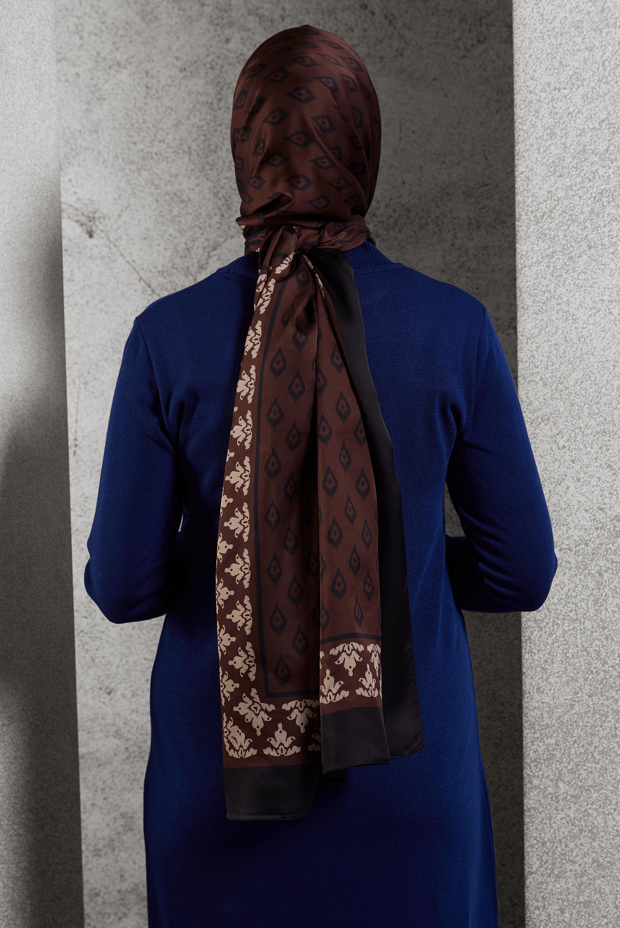 Tesettür giyim BORDO ALVİNA DESENLİ ŞAL 8511