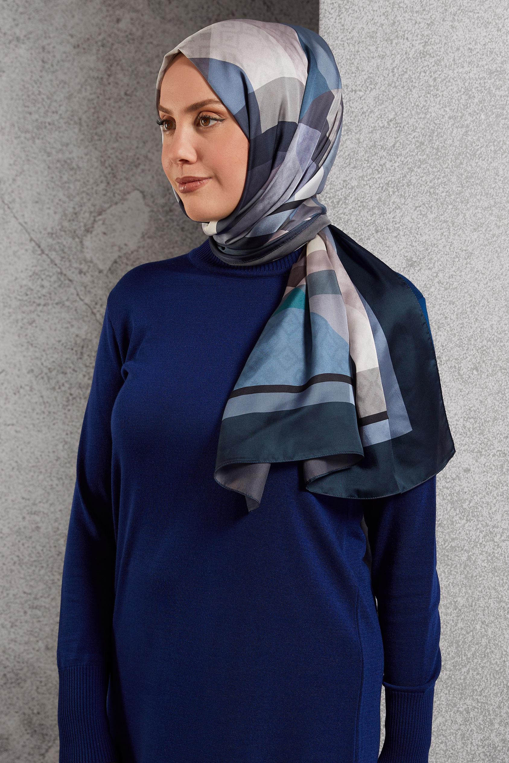 Tesettür giyim LACİVERT ALVİNA GEOMETRİK DESEN ŞAL 8513