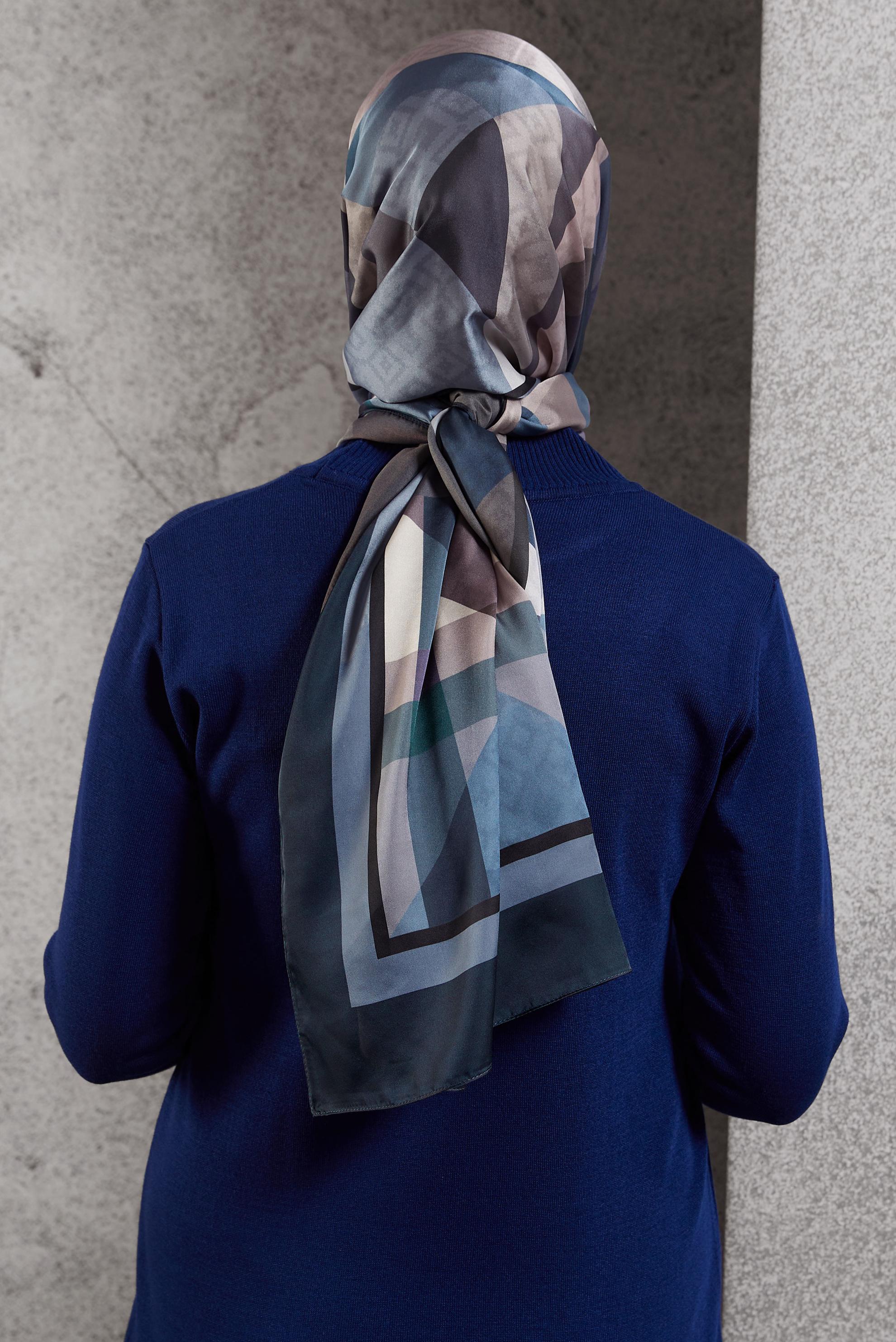 Tesettür giyim LACİVERT ALVİNA GEOMETRİK DESEN ŞAL 8513