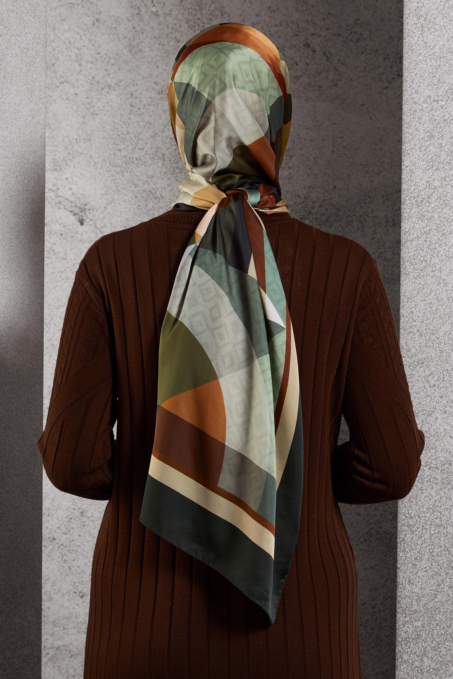 Tesettür giyim YEŞİL ALVİNA GEOMETRİK DESEN ŞAL 8513