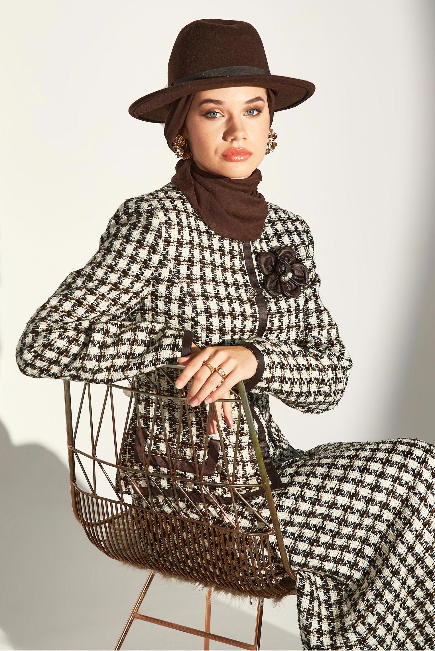 Hijab clothing BROWN SKIRTED SUIT WITH BROOCH 30502