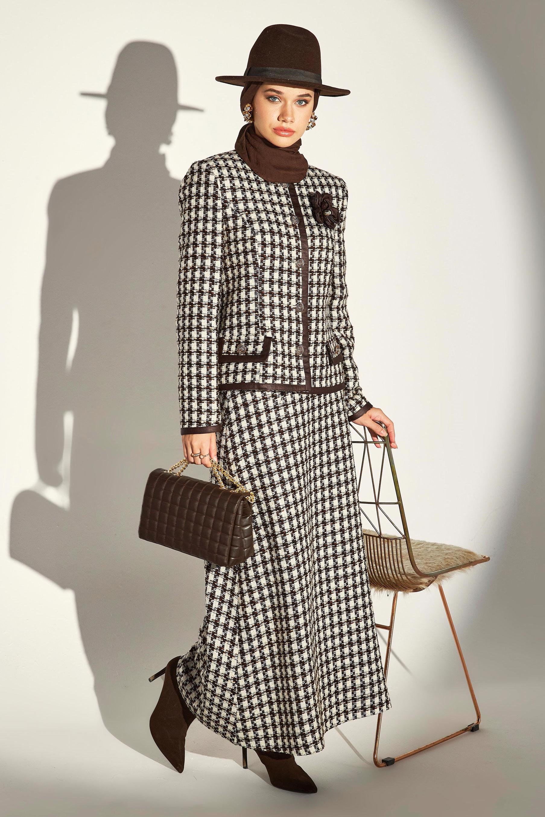 Hijab clothing BROWN SKIRTED SUIT WITH BROOCH 30502