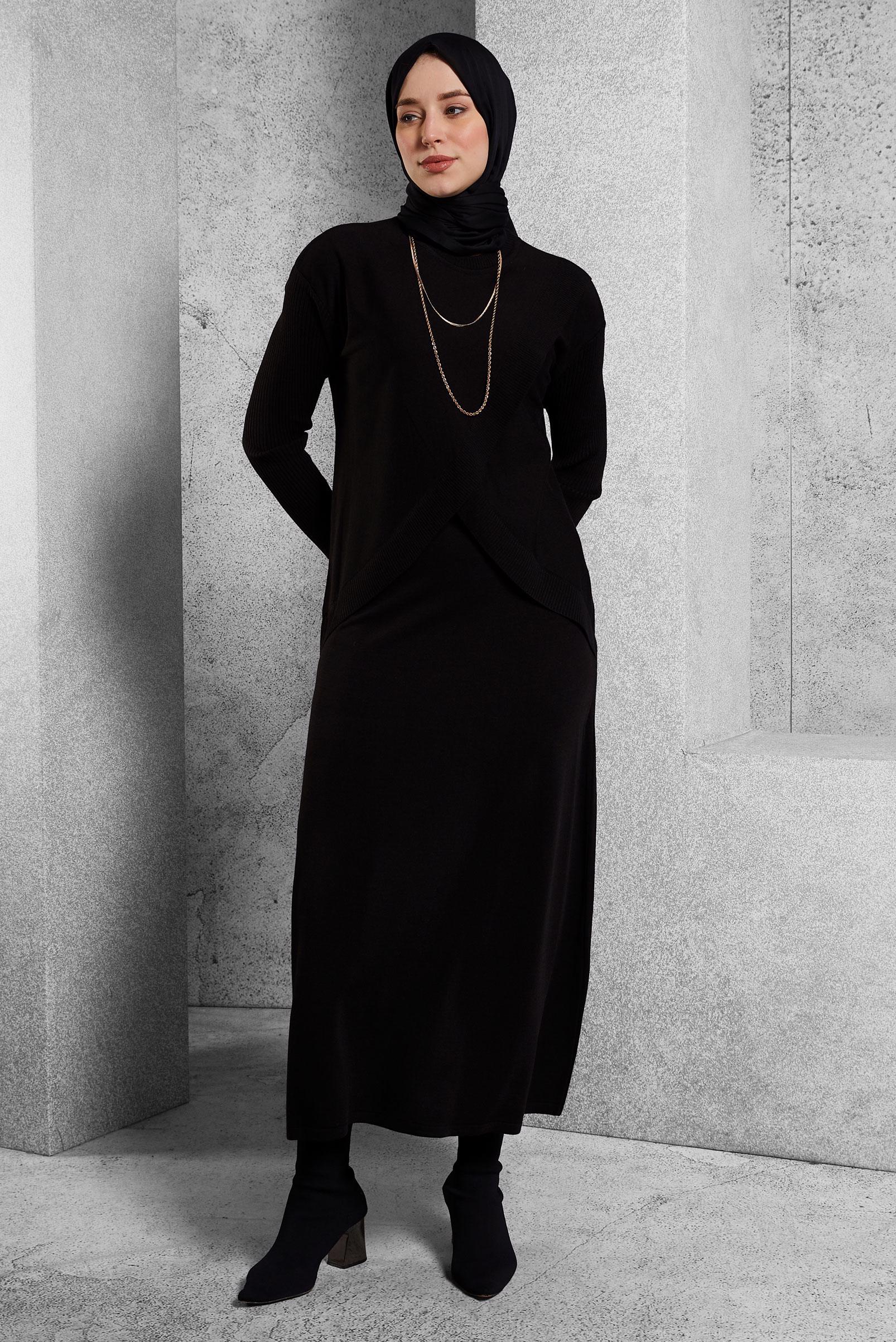 Tesettür giyim SİYAH BROŞ DETAYLI ETEKLİ TAKIM 44911