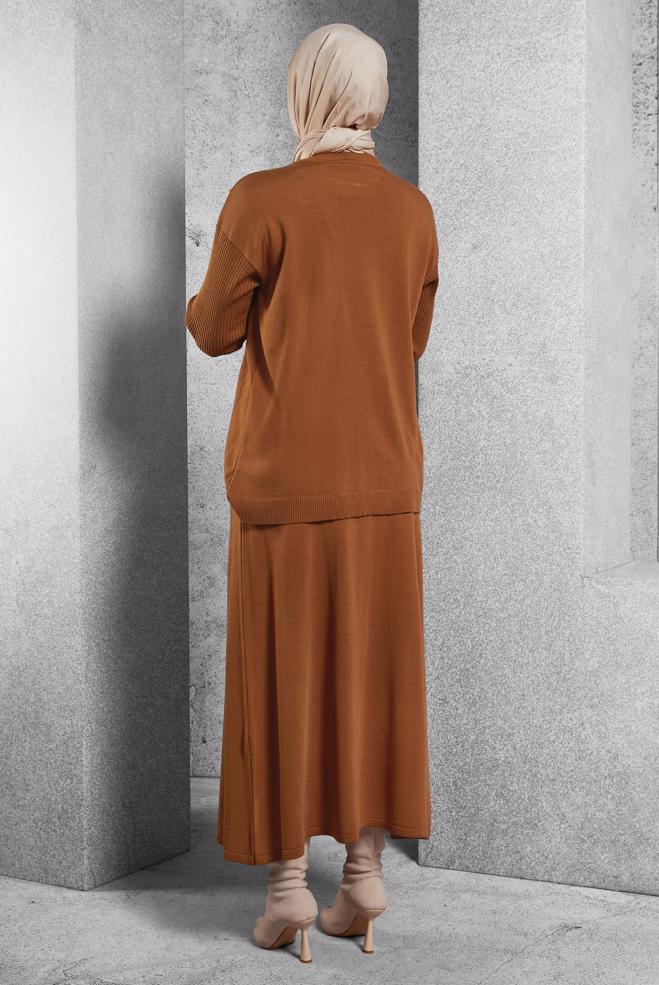 Vêtements hijab ORANGE COSTUME À JUPE AVEC DÉTAILS DE BROCHE 44911 - ALVİNA