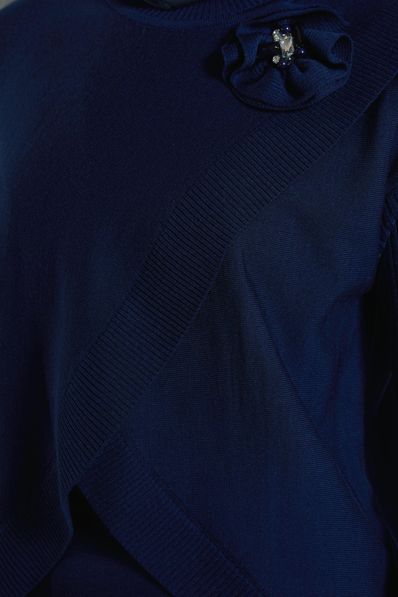 Tesettür giyim LACİVERT BROŞ DETAYLI ETEKLİ TAKIM 44911