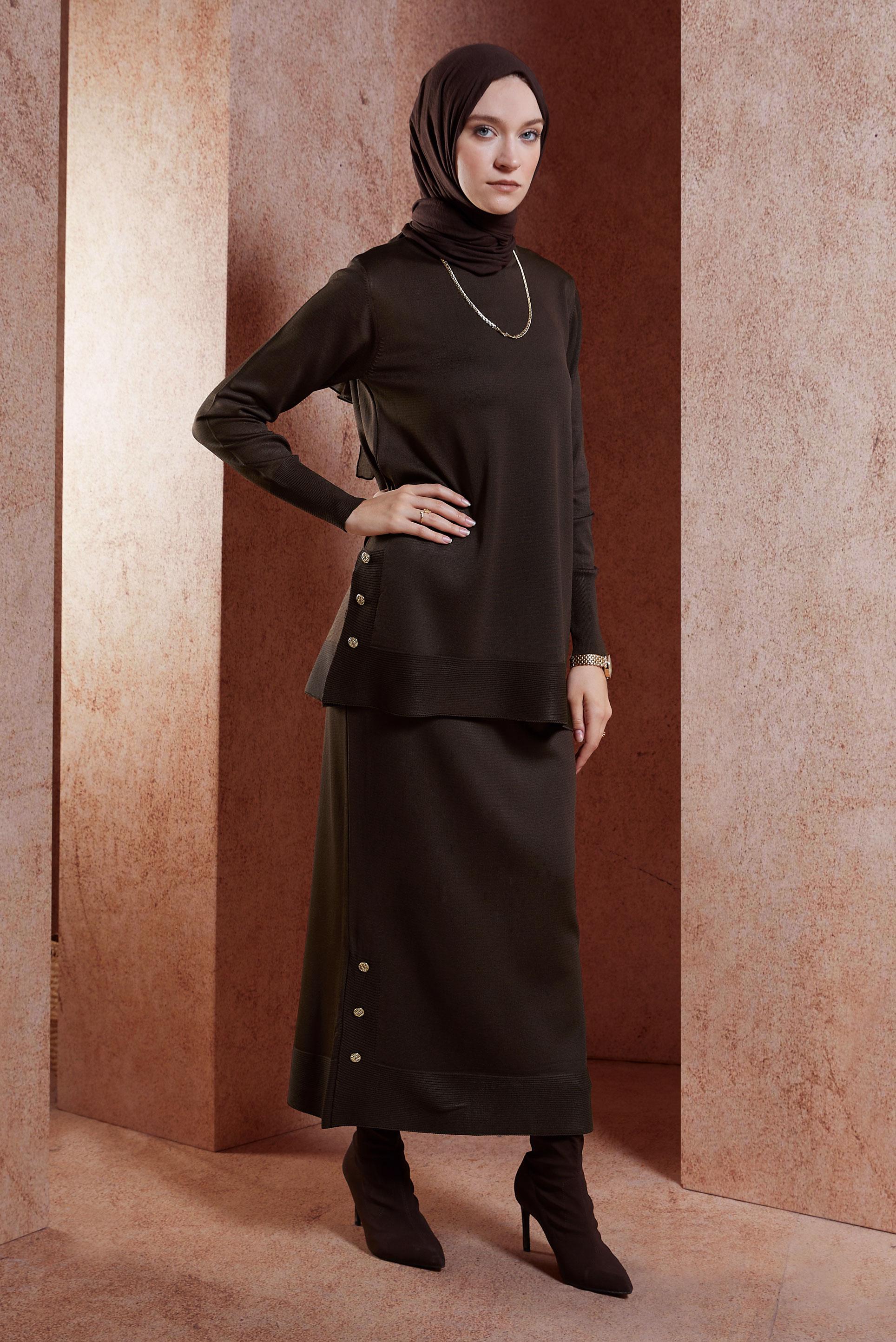 Vêtements hijab BRUN COSTUME EN TRICOT À JUPE 44959