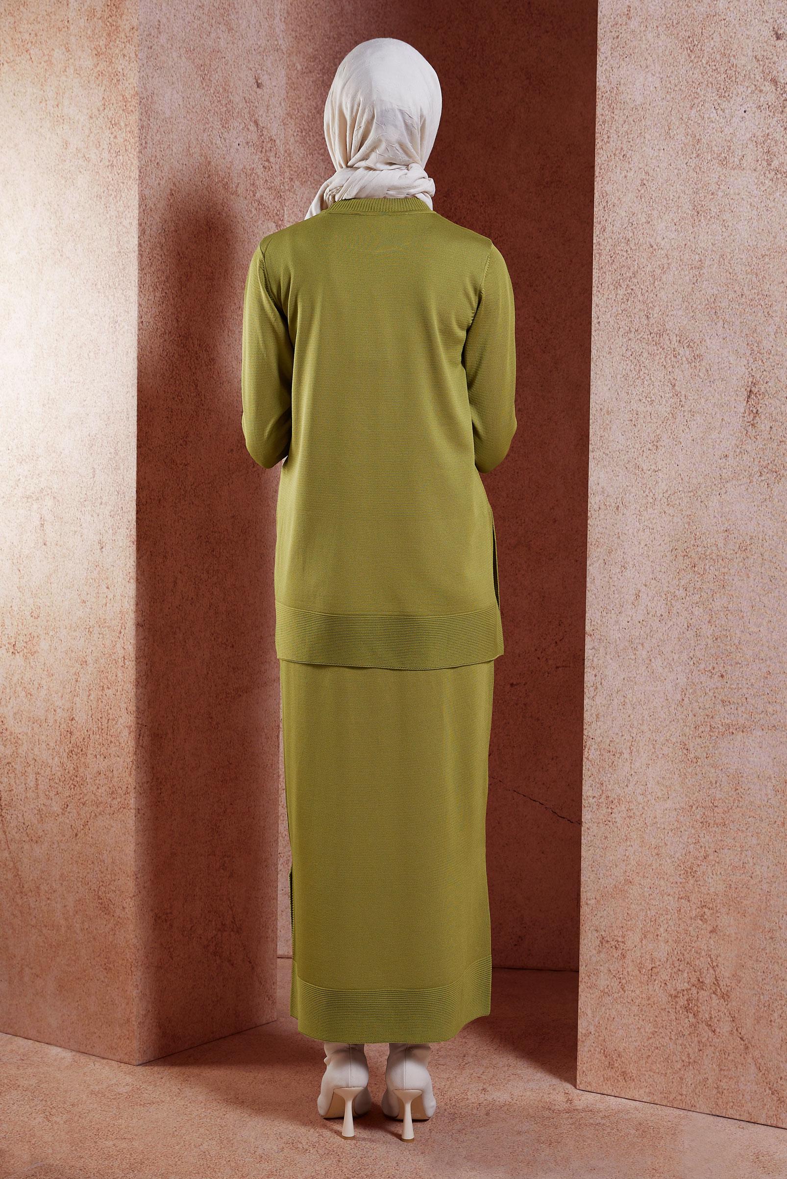 Hijab clothing GREEN SKIRTED KNITWEAR SUIT 44959