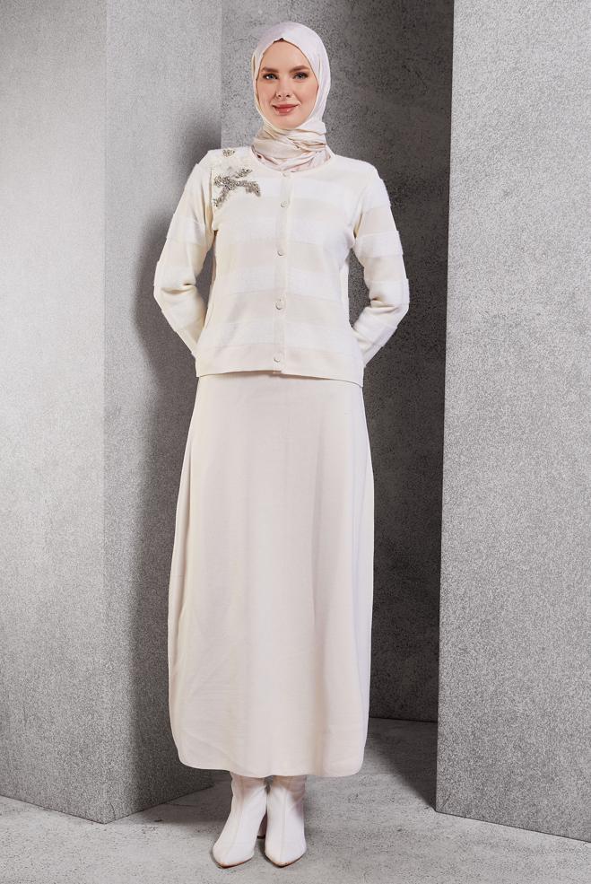 Vêtements hijab BLANC COSTUME JUPE AVEC BIJOU 44960 - ALVİNA
