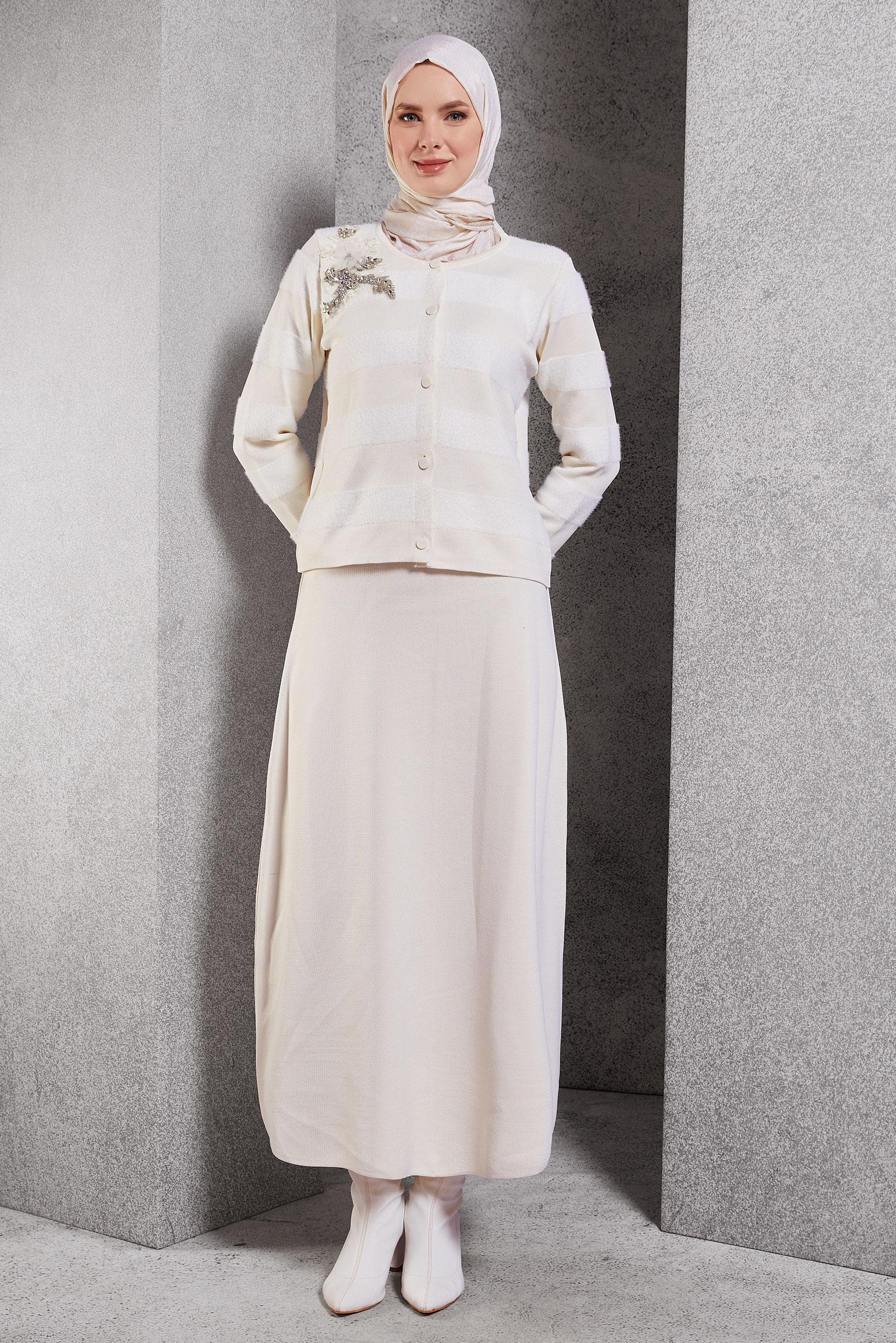 Vêtements hijab BLANC COSTUME JUPE AVEC BIJOU 44960