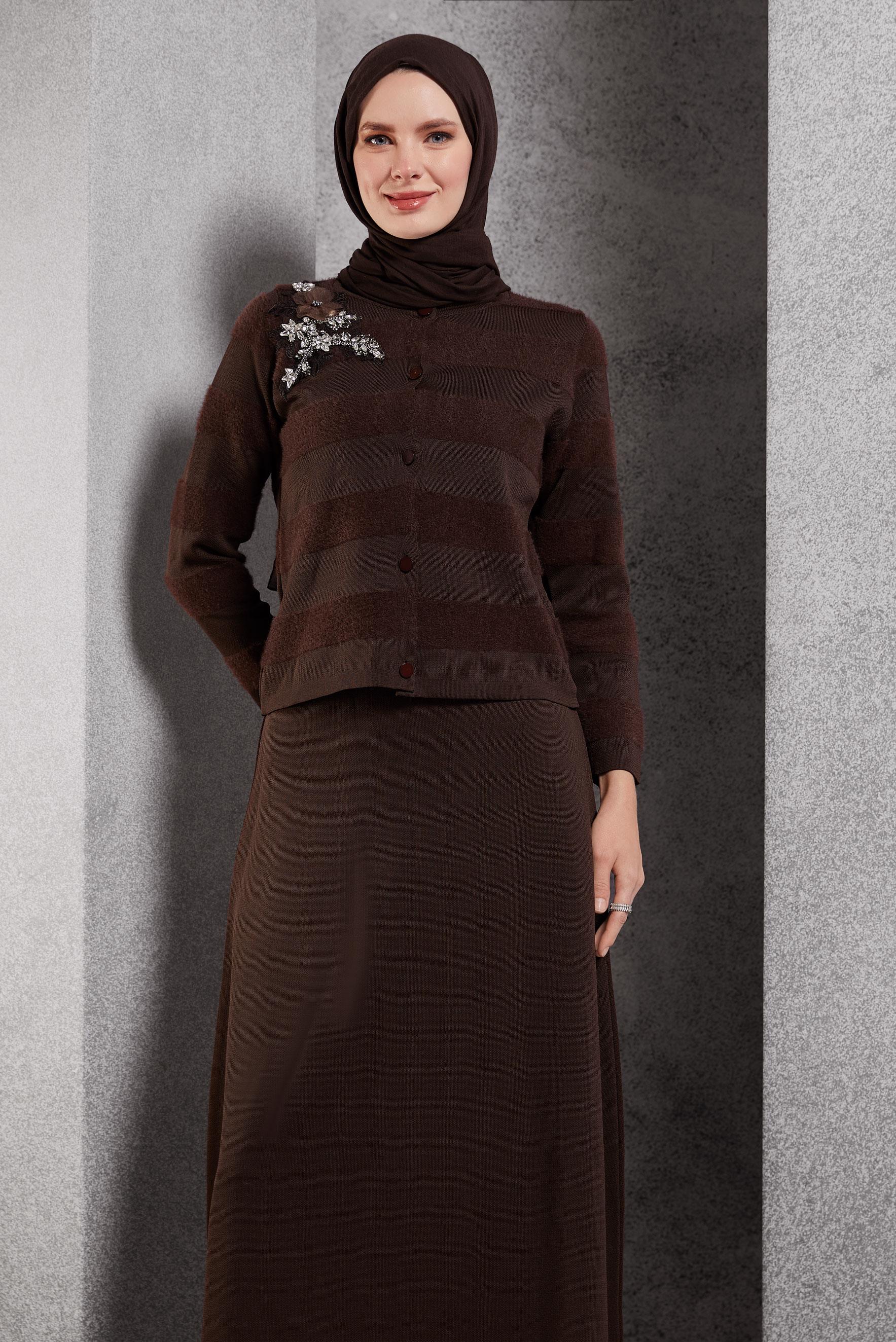 Vêtements hijab BRUN COSTUME JUPE AVEC BIJOU 44960