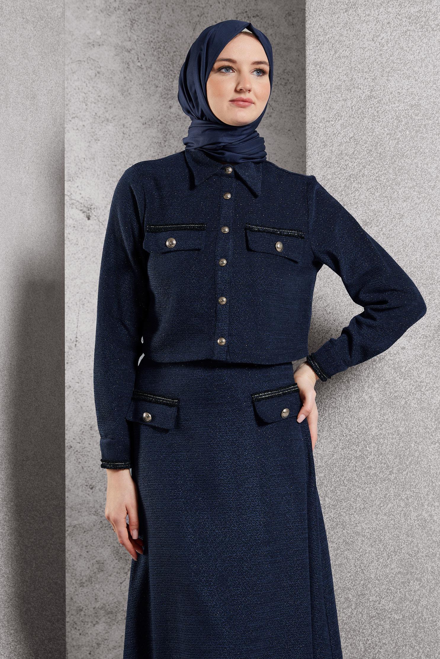 Tesettür giyim LACİVERT DÜĞMELİ ETEKLİ TAKIM 45124