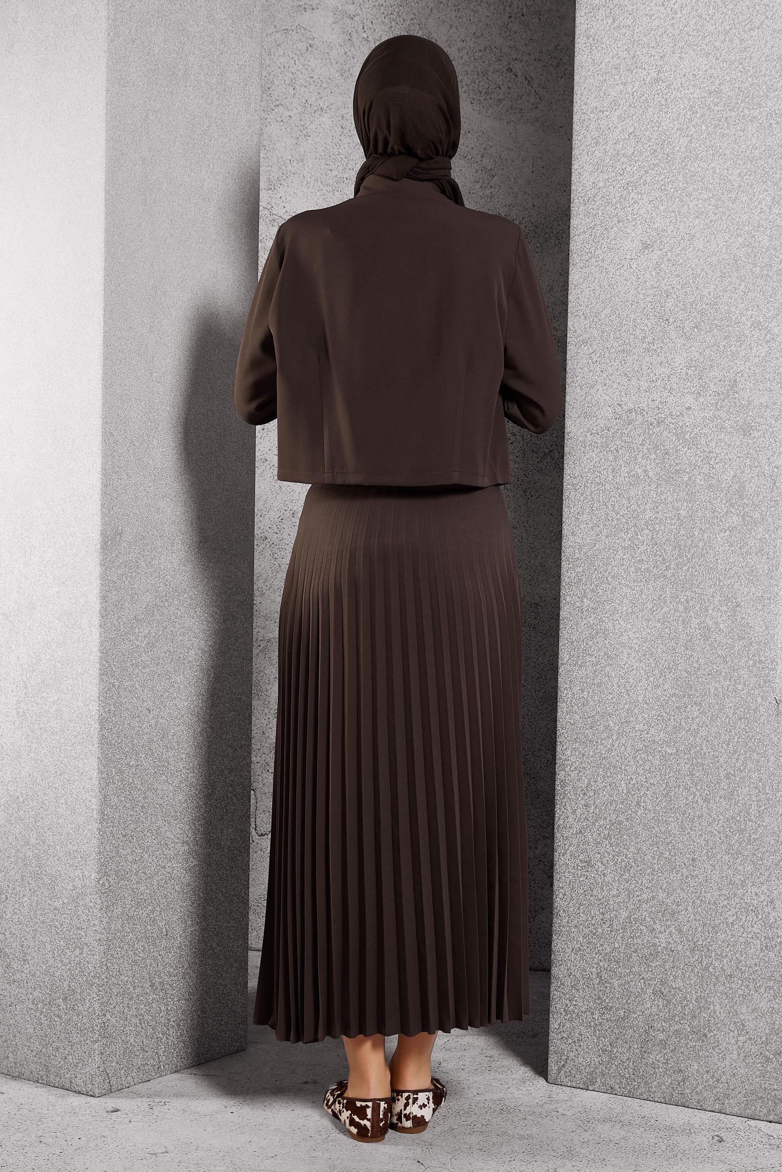 Vêtements hijab BRUN COSTUME À JUPE PLISSÉE 45170