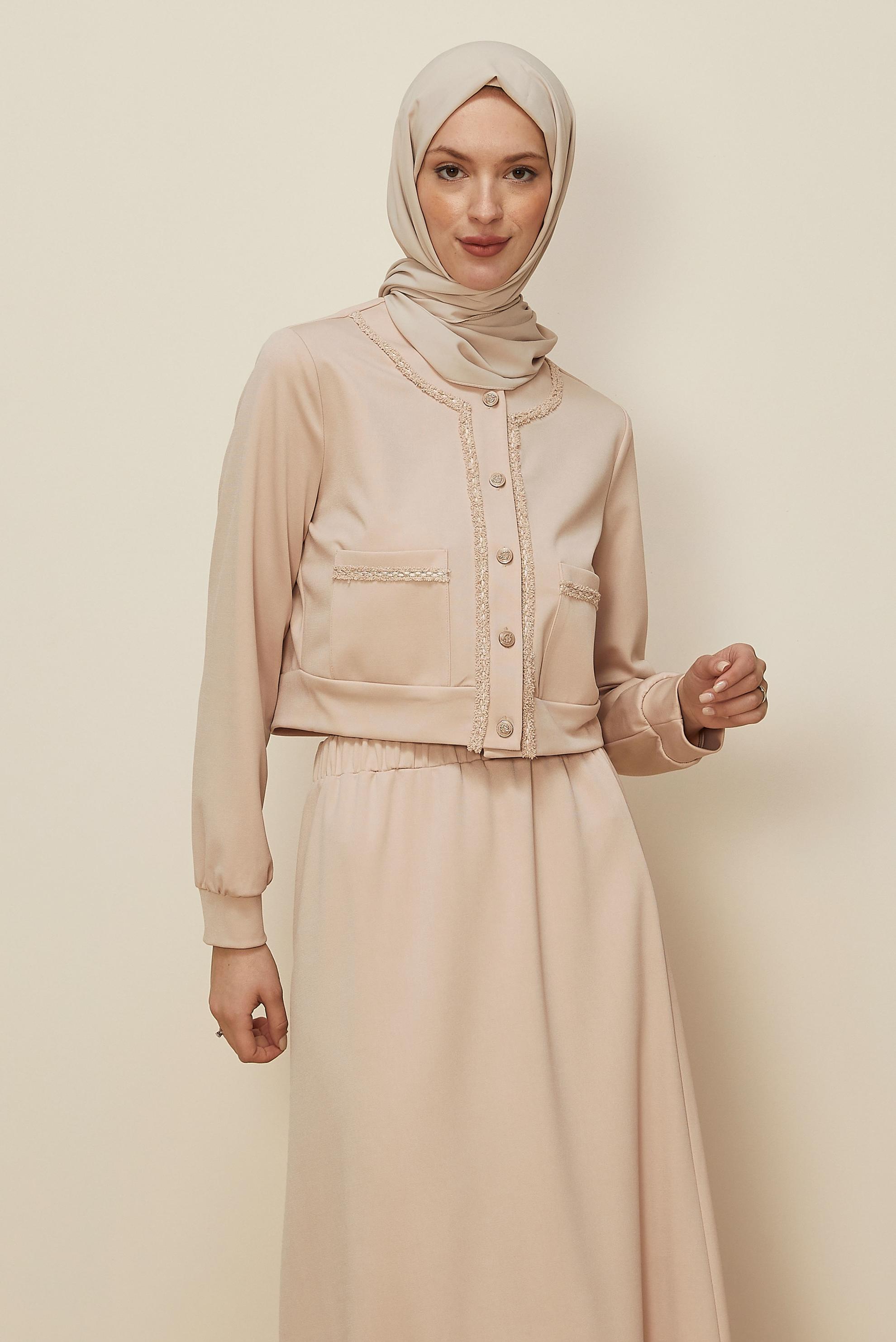 Tesettür giyim BEJ DÜĞMELİ ETEKLİ TAKIM 45186