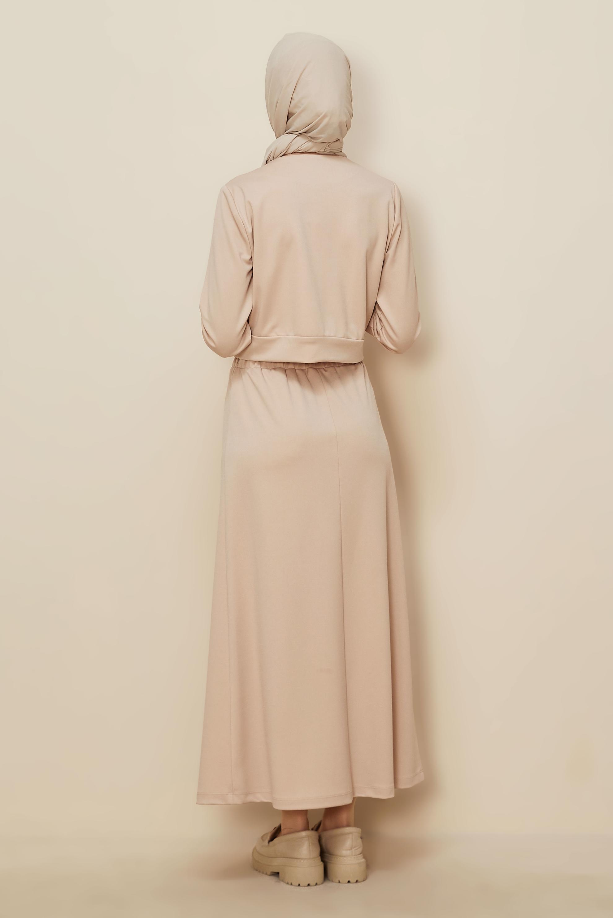 Tesettür giyim BEJ DÜĞMELİ ETEKLİ TAKIM 45186