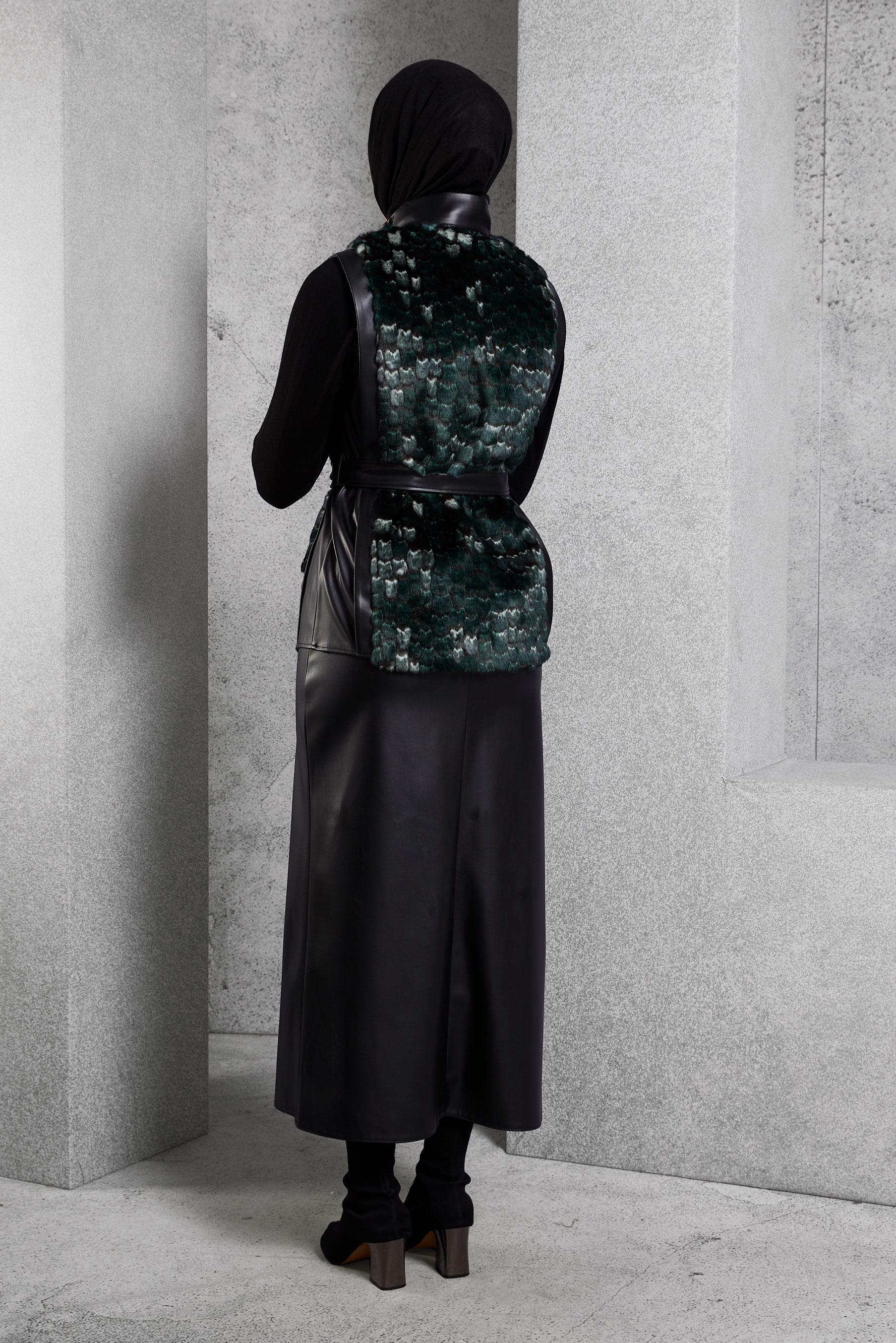 Vêtements hijab VERT COSTUME À JUPE CEINTURÉE 45192 