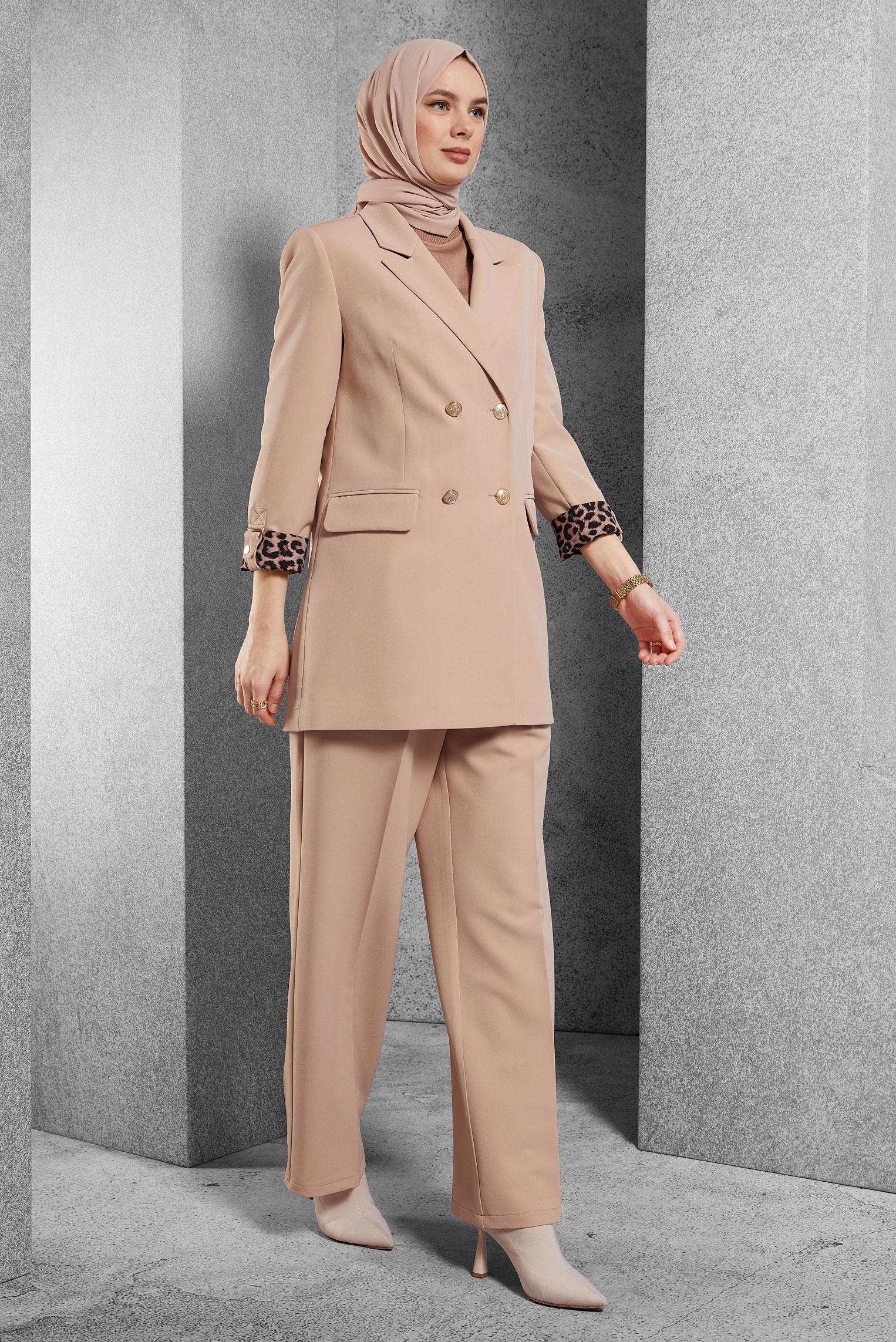 Tesettür giyim BEJ KRUVAZE YAKA PANTOLONLU TAKIM 30508