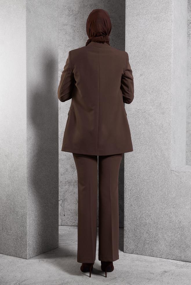 Tesettür giyim KAHVE KRUVAZE YAKA PANTOLONLU TAKIM 30509 - ALVİNA