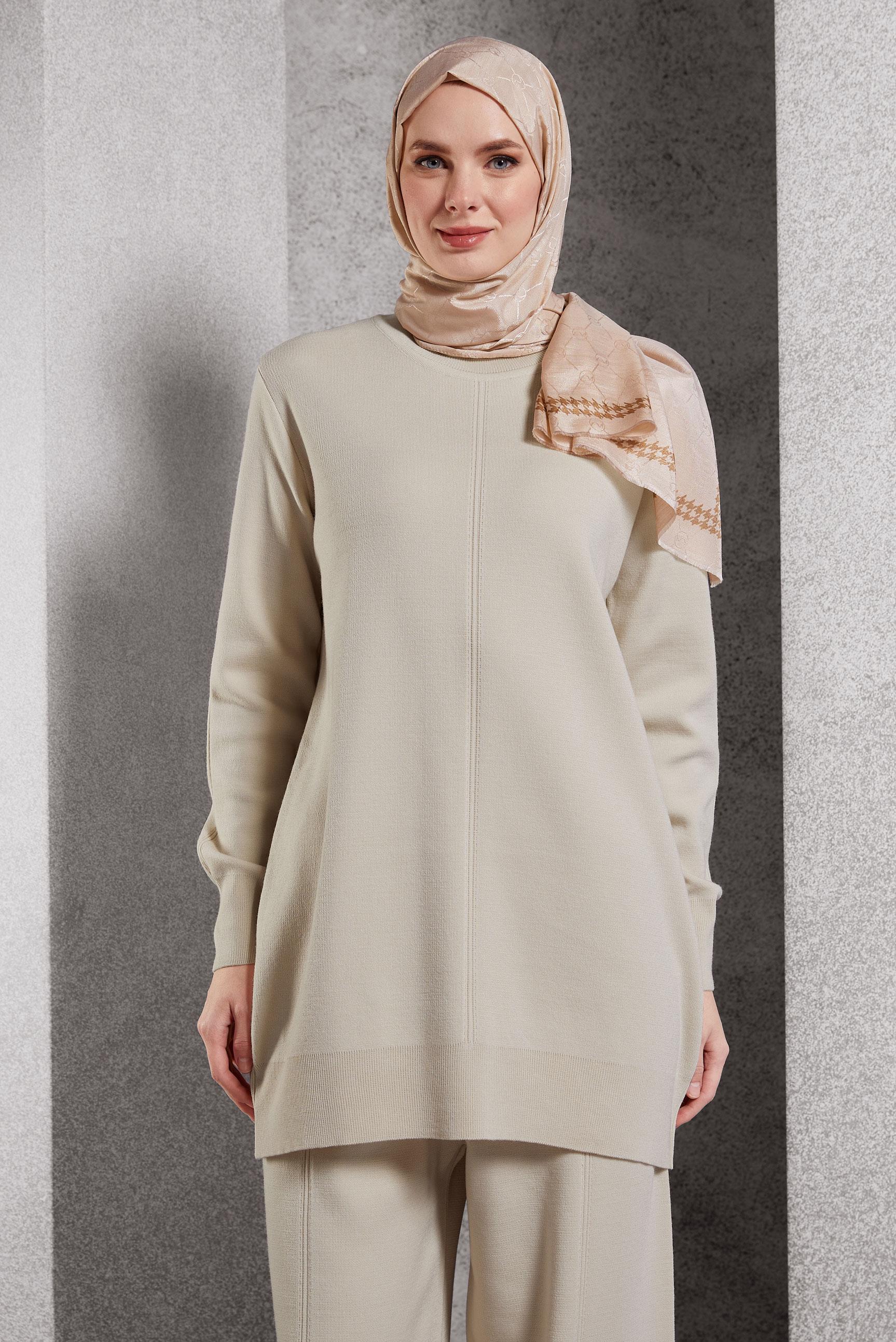 Hijab clothing BEIGE KNITWEAR PANTS SUIT 44910