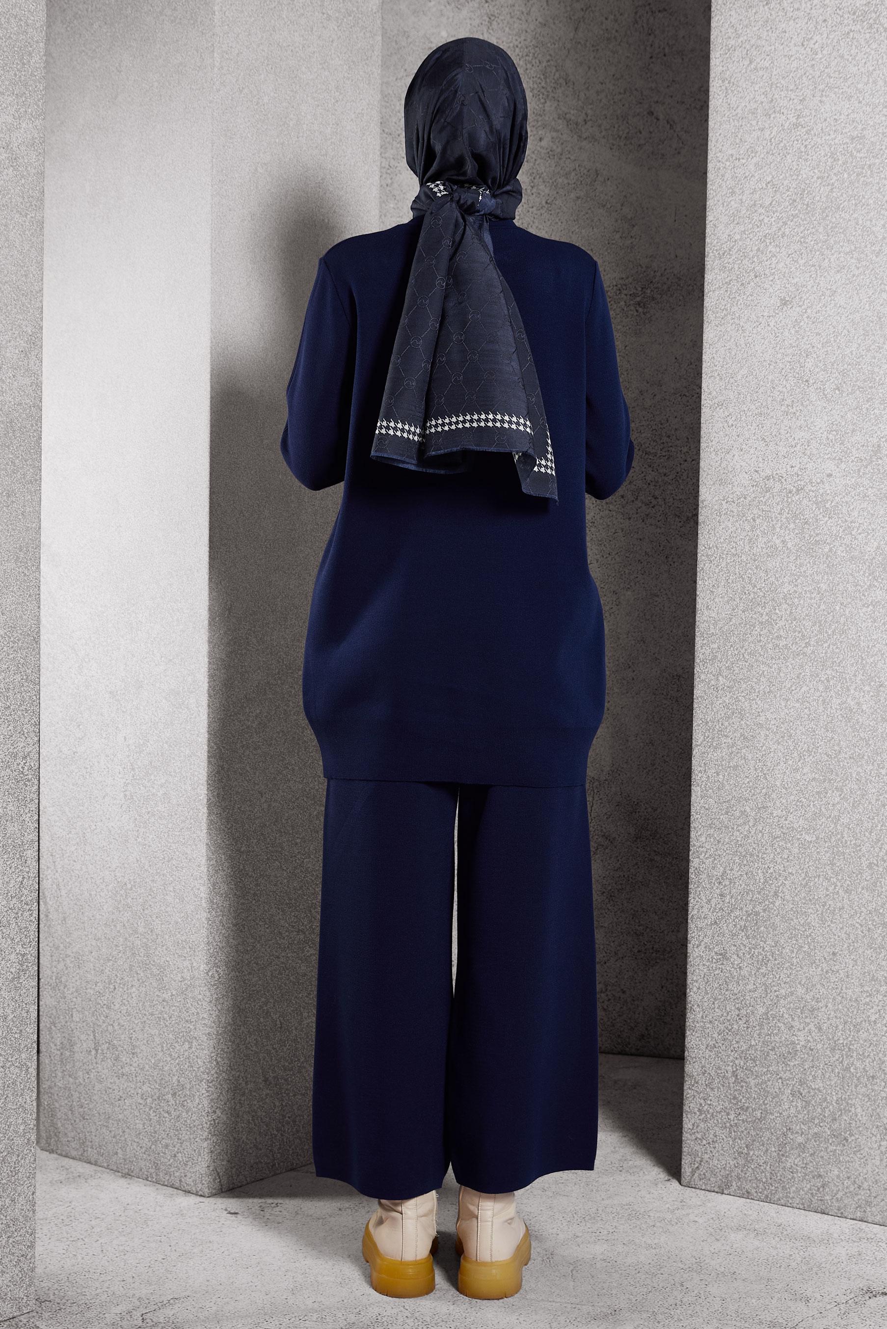 Vêtements hijab BLEU MARINE COSTUME PANTALON EN MAILLE 44910