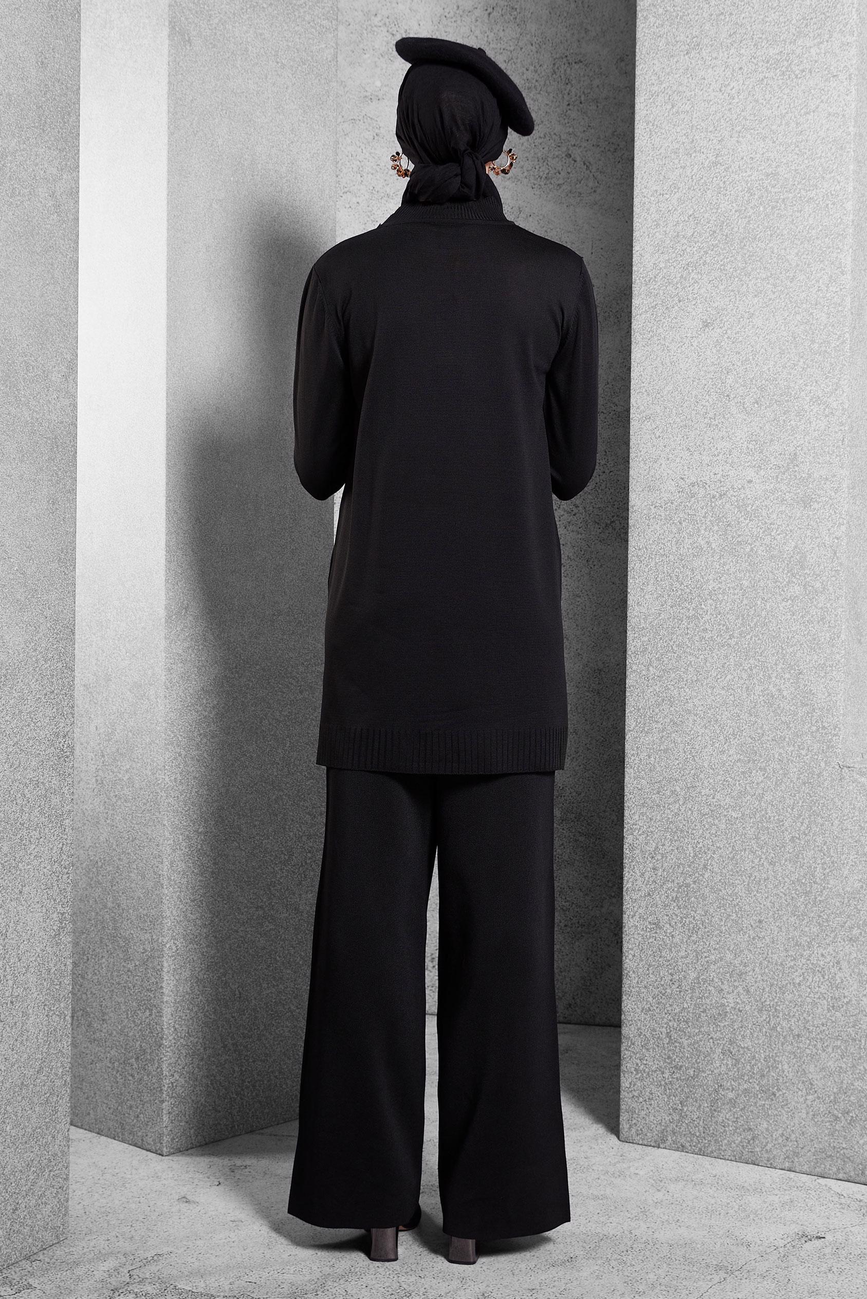 Tesettür giyim SİYAH KÜRK DETAYLI PANTOLONLU TRİKO TAKIM 44950