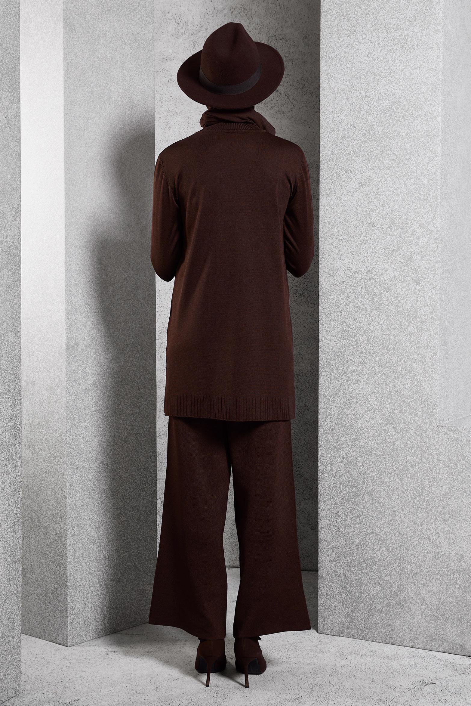 Tesettür giyim KAHVE KÜRK DETAYLI PANTOLONLU TRİKO TAKIM 44950