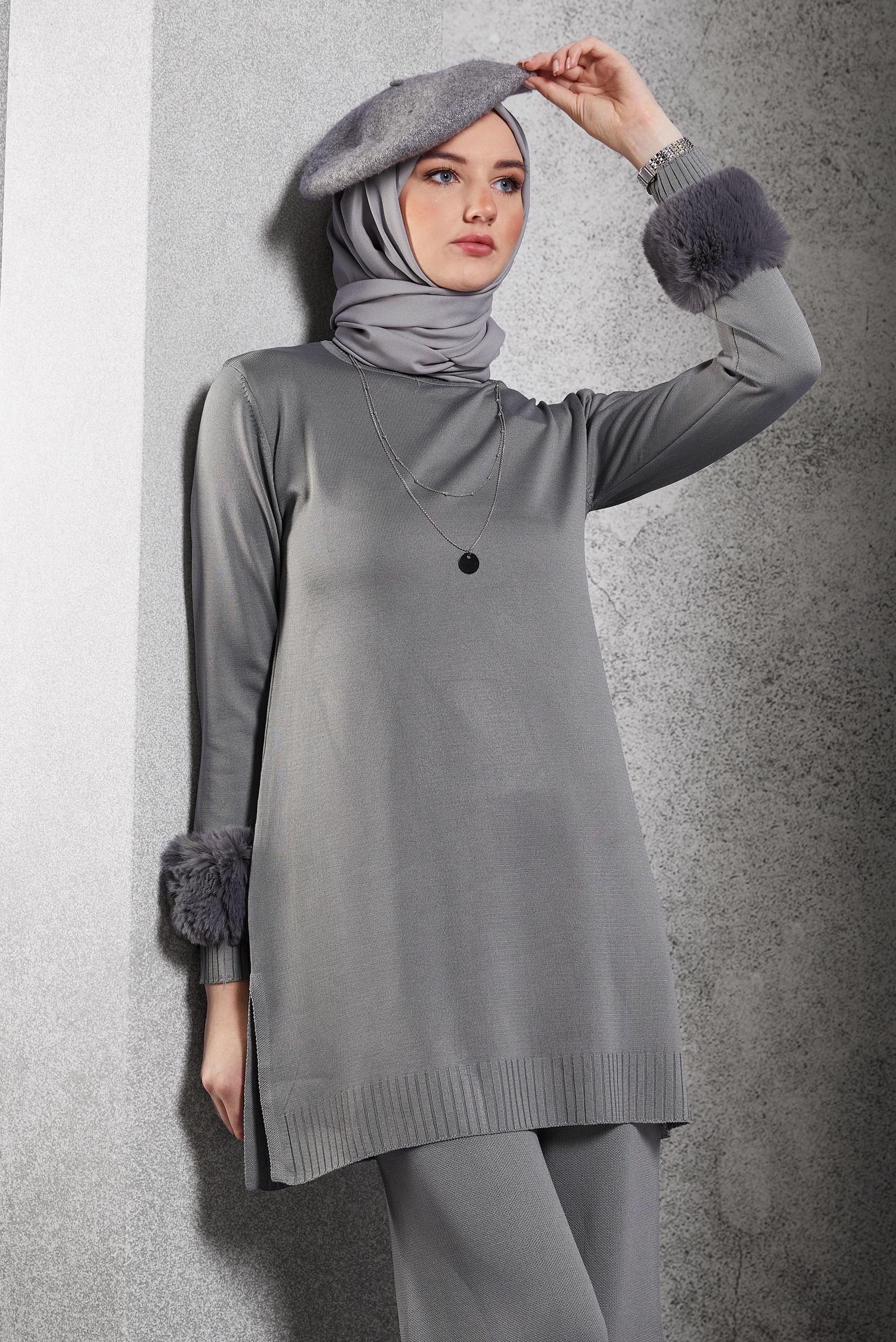 Tesettür giyim GRİ KÜRK DETAYLI PANTOLONLU TRİKO TAKIM 44950