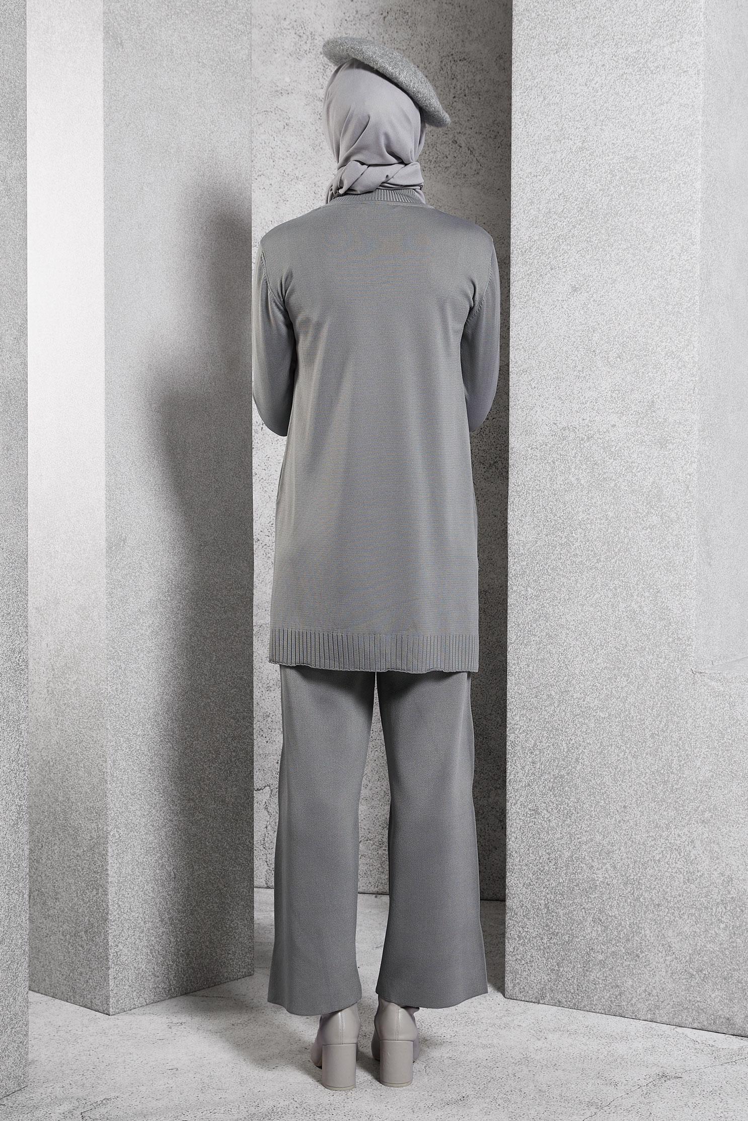 Tesettür giyim GRİ KÜRK DETAYLI PANTOLONLU TRİKO TAKIM 44950