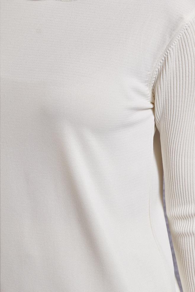 Tesettür giyim BEYAZ PANTOLONLU TRİKO TAKIM 44951 - ALVİNA