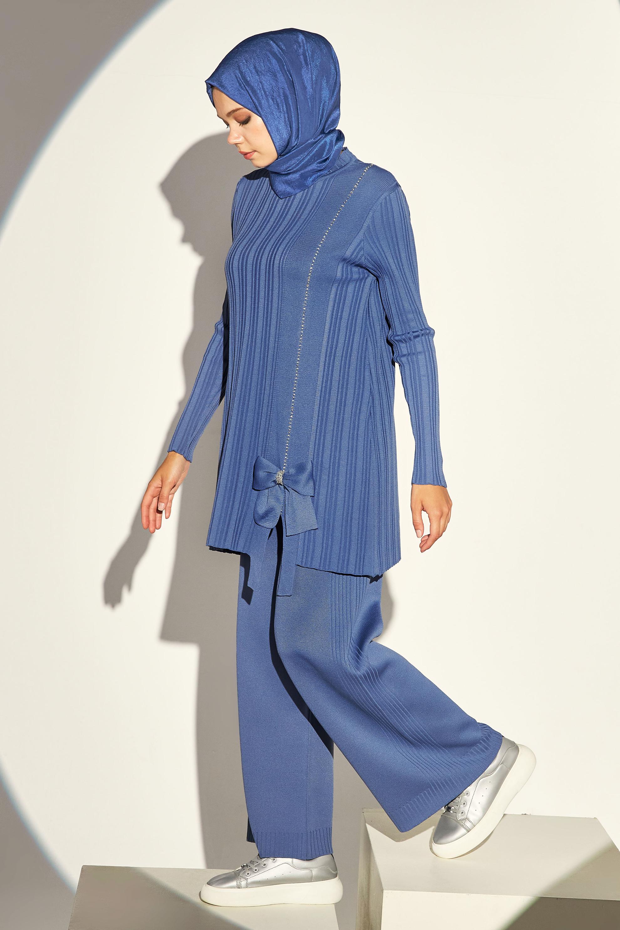 Tesettür giyim LACİVERT TAŞ BASKILI PANTOLONLU TAKIM 44955