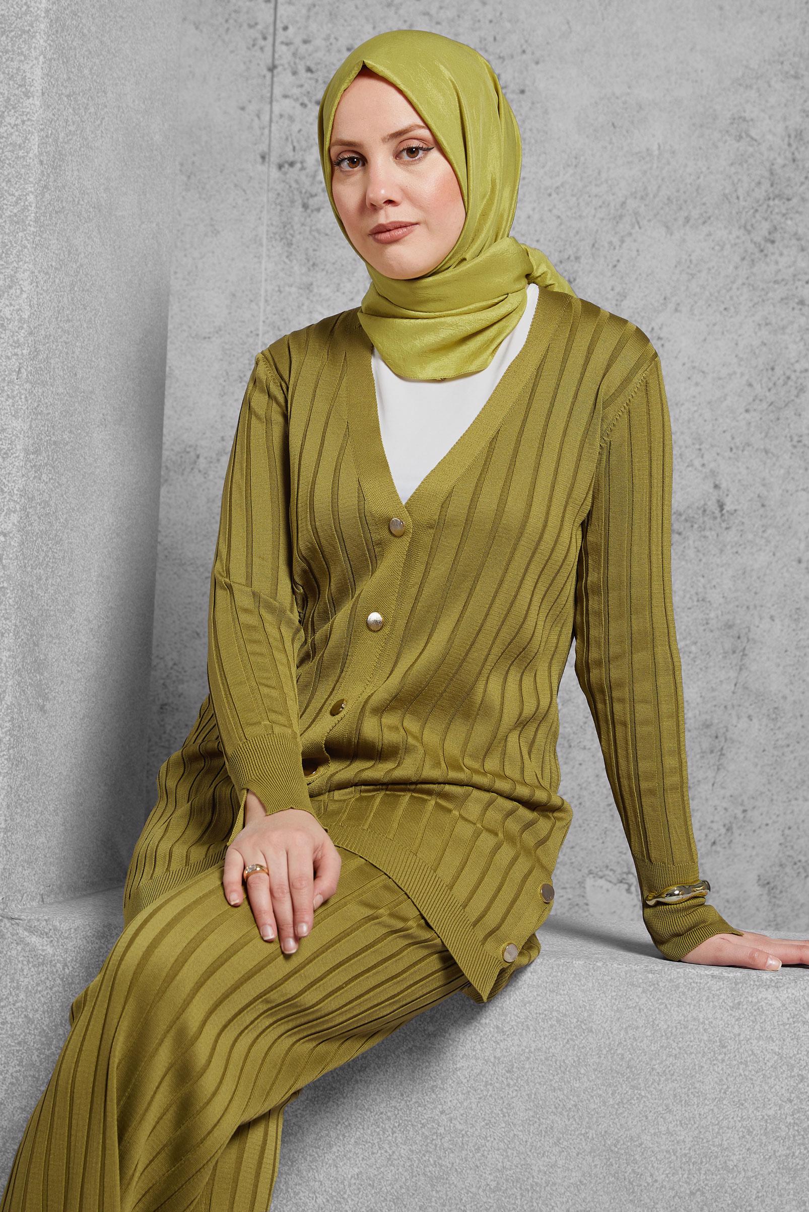 Vêtements hijab VERT COSTUME PANTALON EN MAILLE 44957