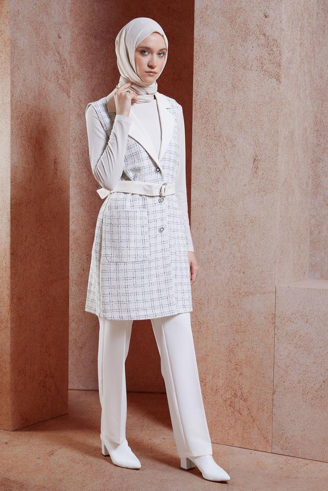 Tesettür giyim BEYAZ KEMERLİ YELEKLİ PANTOLONLU TAKIM 45057 - ALVİNA