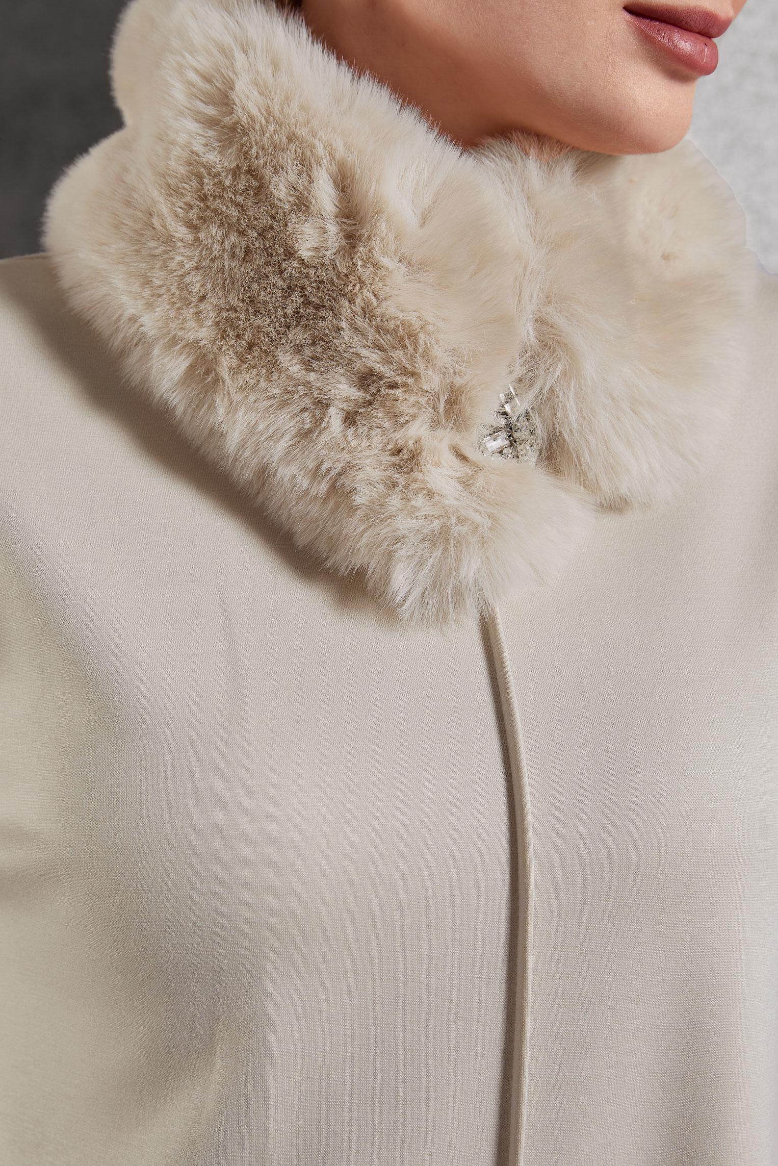 Hijab clothing ECRU PANTS SUIT WITH FUR 45086