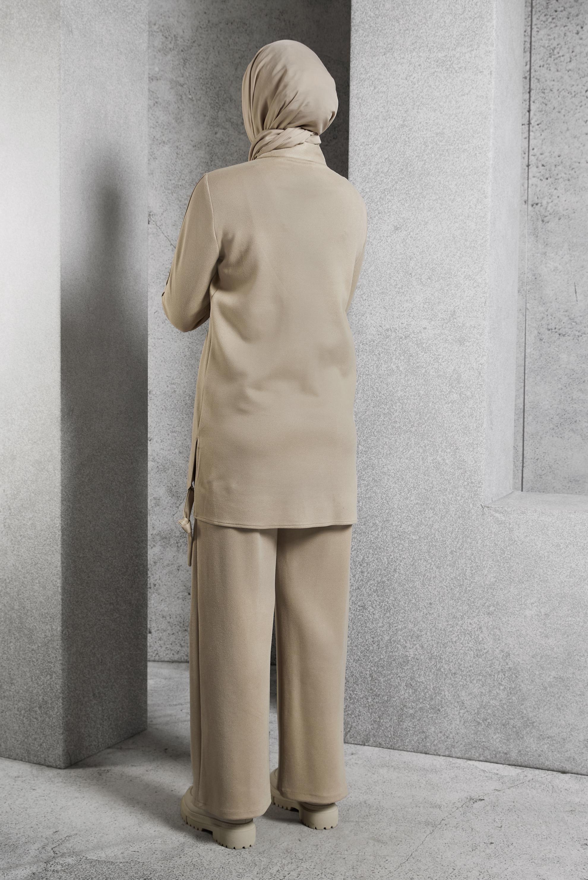 Vêtements hijab BEIGE PANTALON DE COSTUME EN DAIM 45143