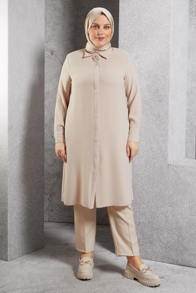 Tesettür giyim BEJ BROŞ DETAYLI TUNİK 20625 - ALVİNA