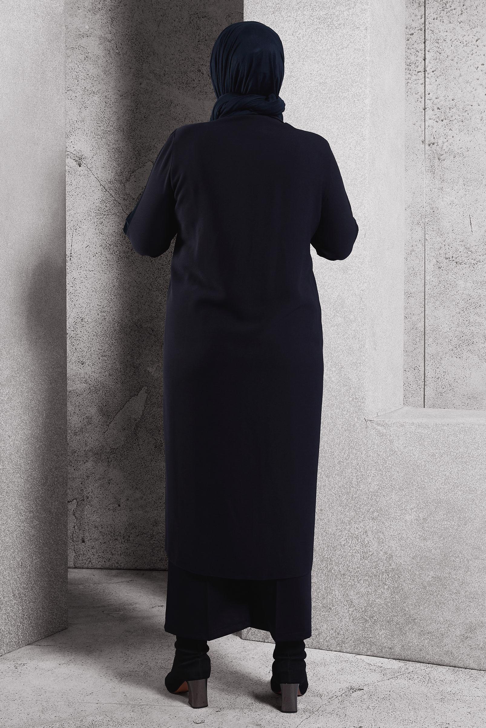 Vêtements hijab BLEU MARINE TUNIQUE LONGUE AVEC BIJOU 20634