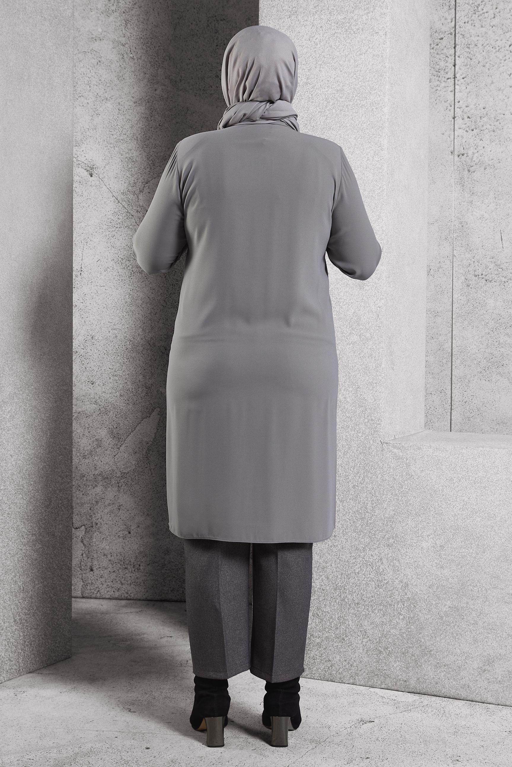 Vêtements hijab GRIS TUNIQUE BRODÉE DE PIERRES PRÉCIEUSES 20636