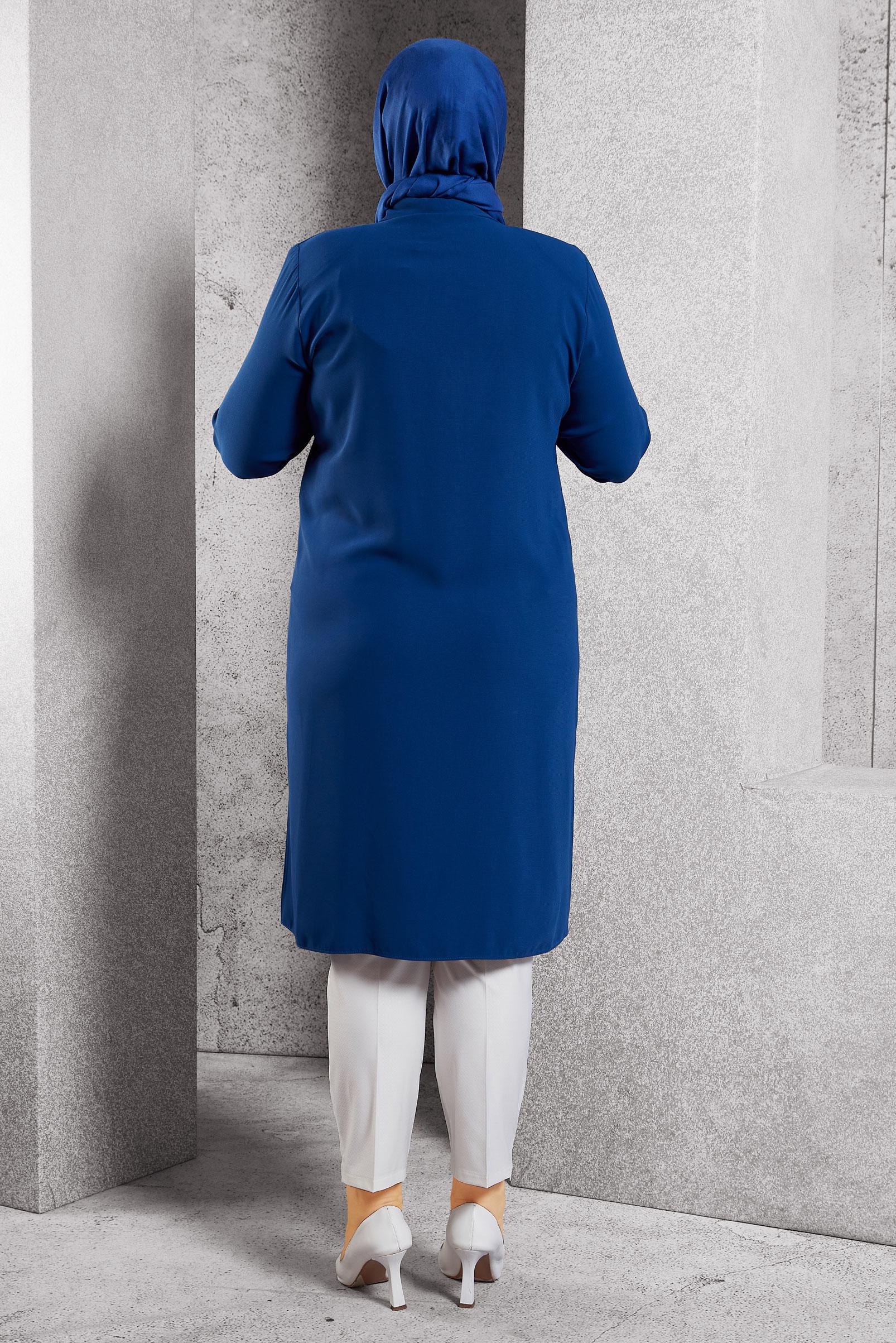 Vêtements hijab BLEU MARINE TUNIQUE BRODÉE DE PIERRES PRÉCIEUSES 20636