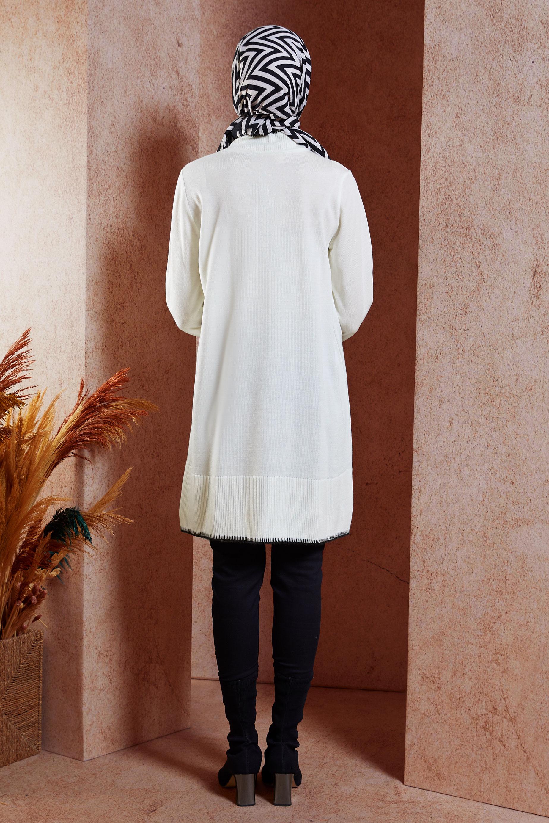 Tesettür giyim BEYAZ TRİKO TESETTÜR TUNİK 44900