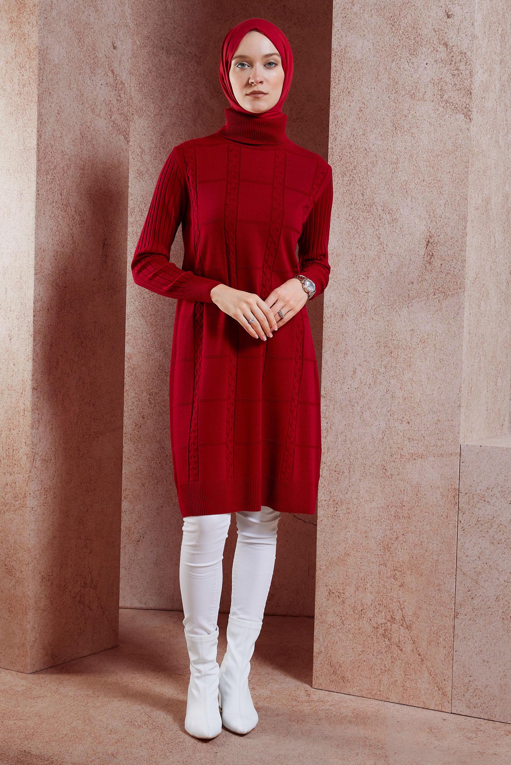 Tesettür giyim KIRMIZI BOĞAZLI YAKA TRİKO TUNİK 44902