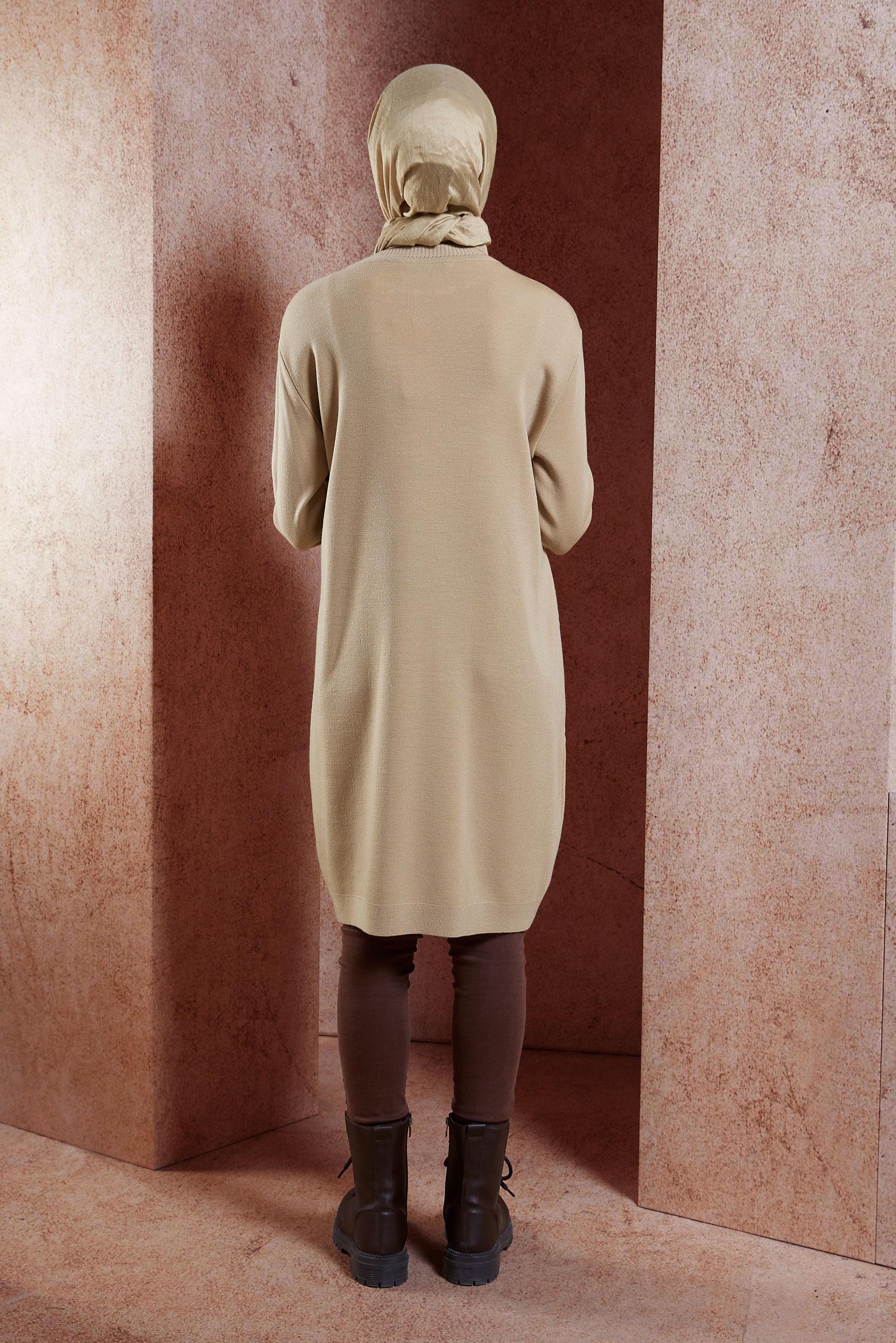 Tesettür giyim BEJ DÜZ TRİKO TUNİK 44907