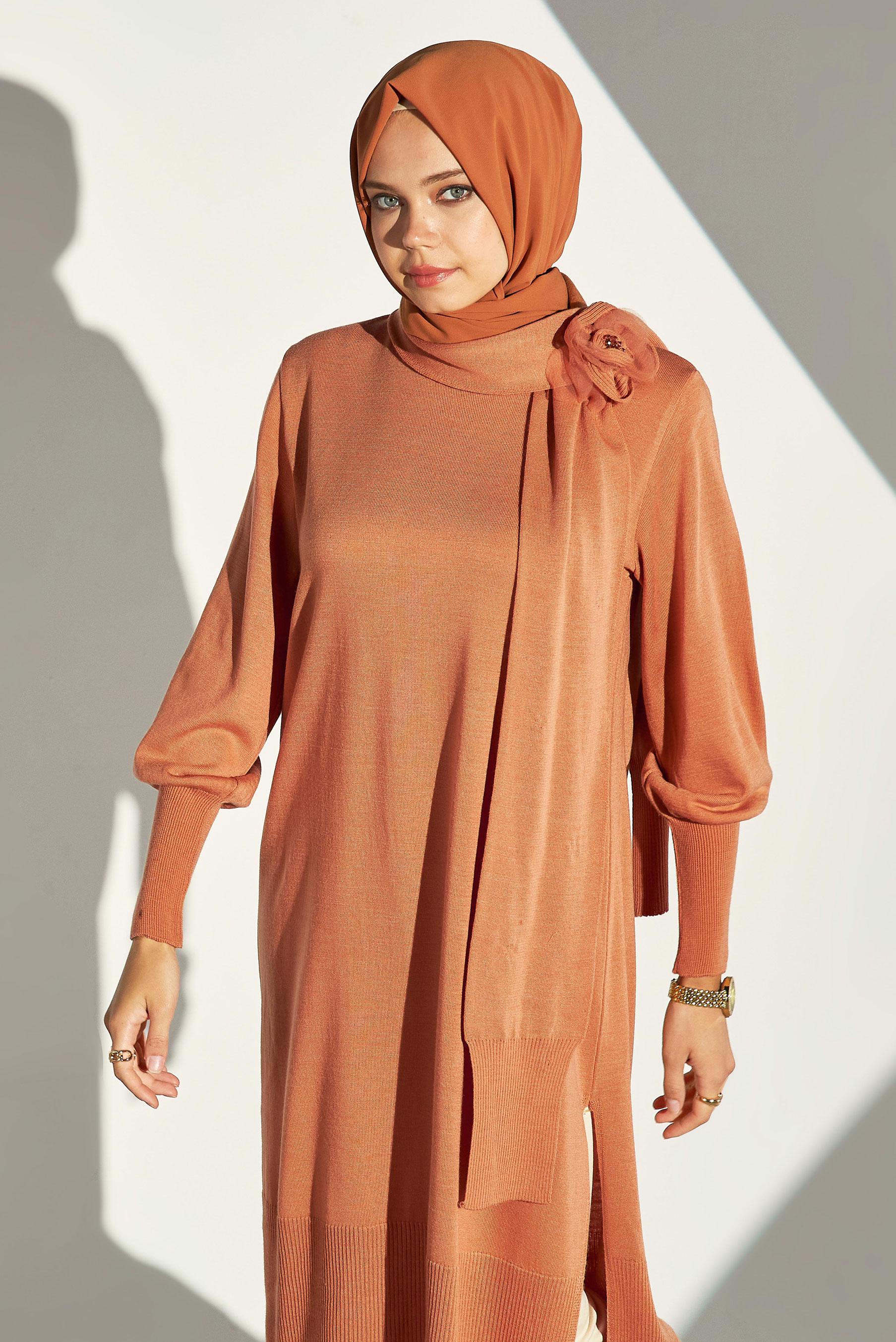 Hijab clothing PINK KNITWEAR TUNIC WITH BROOCH 44913